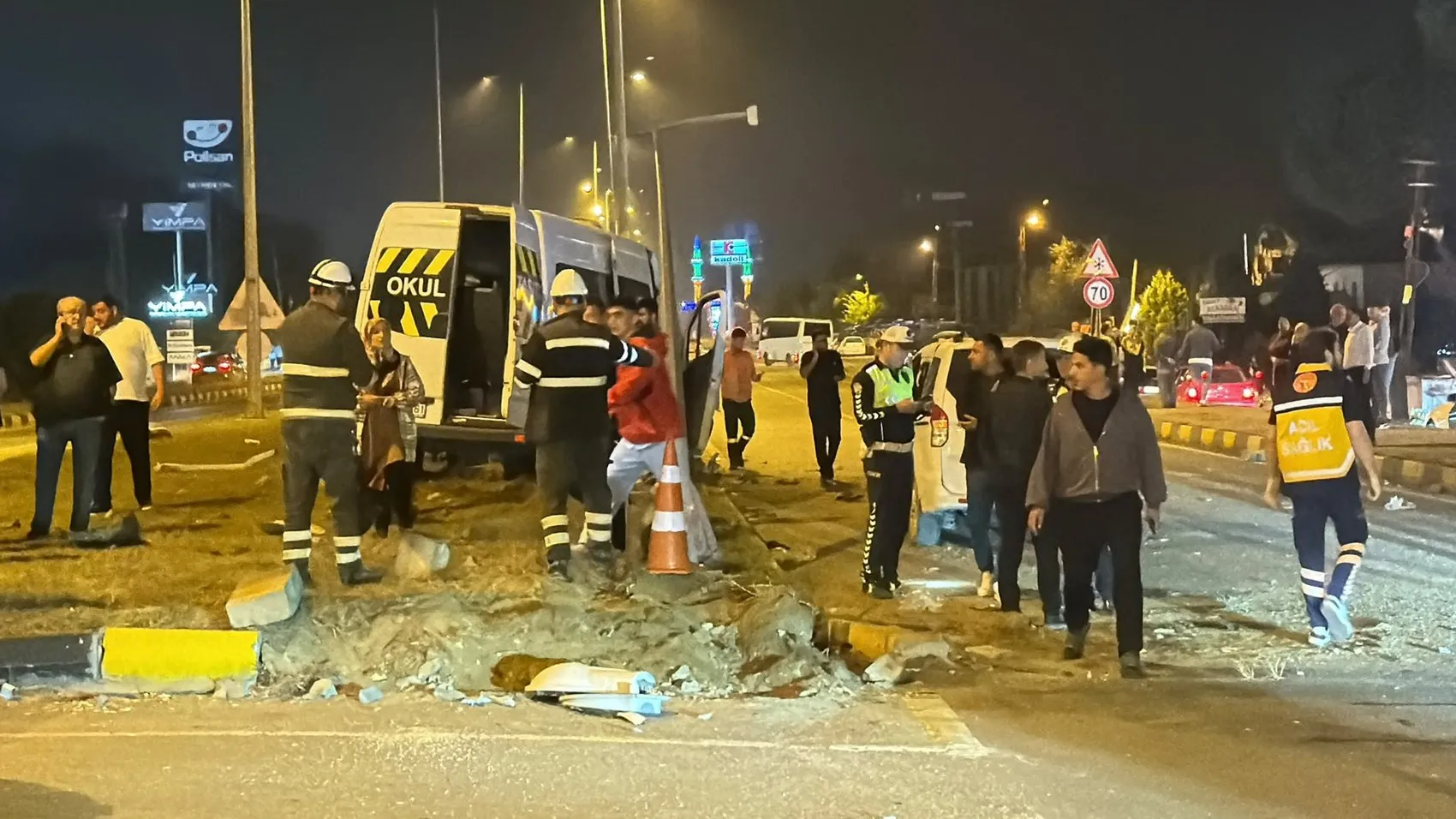 Düğün dönüşü kabusa döndü: Bartın'da zincirleme facianın eşiğinden dönüldü