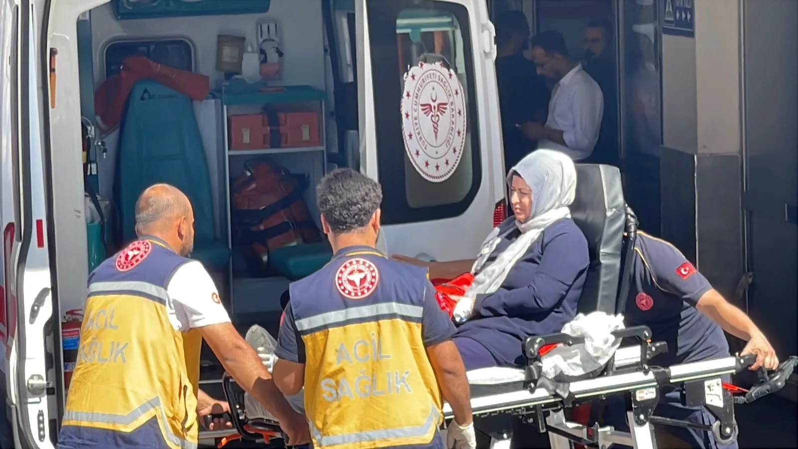 Şanlıurfa'da 5.4'lük sarsıntı sonrası ilk açıklama: Can kaybı yok, panik kaynaklı başvurular var