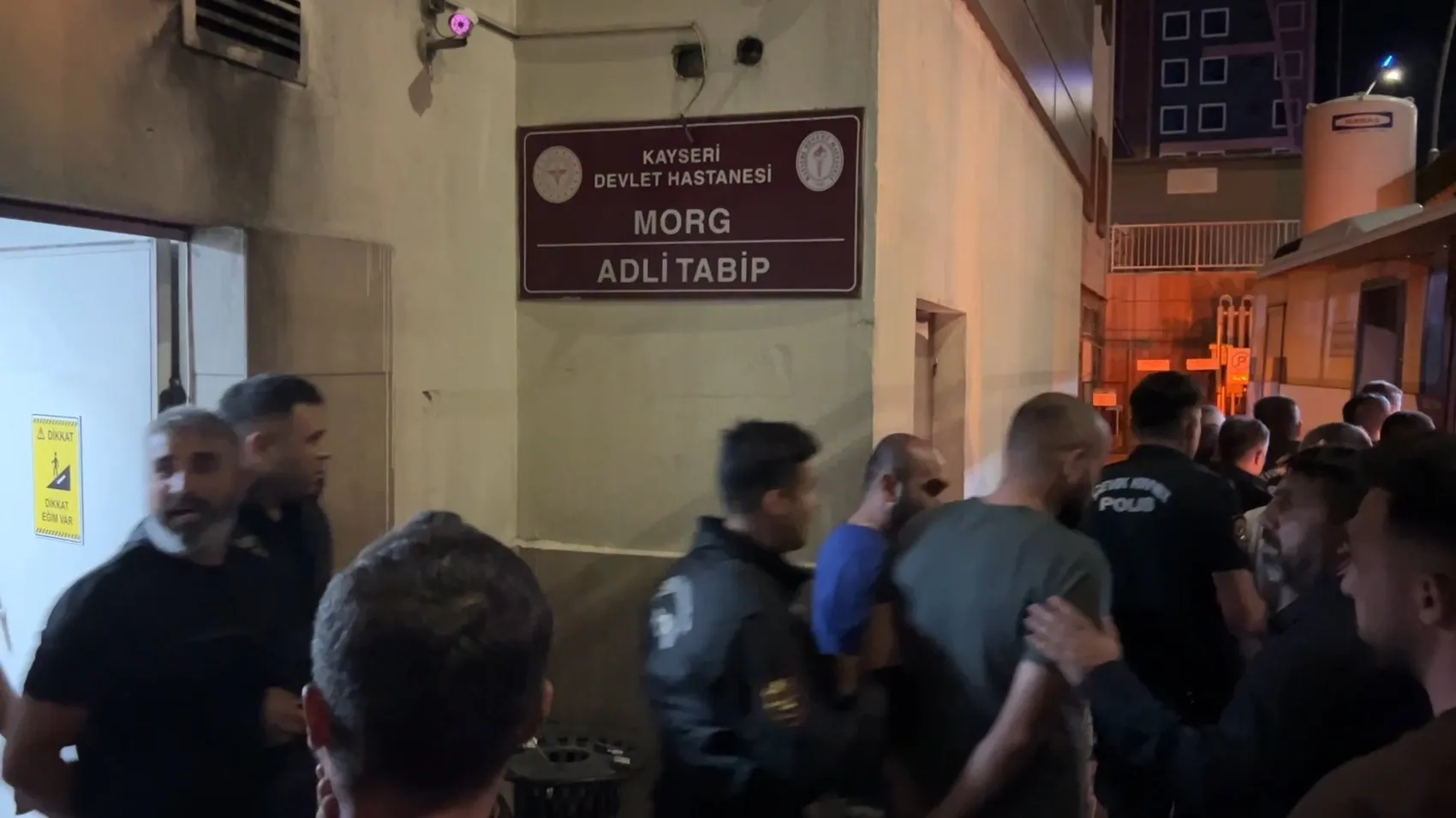 Kayseri'de Şirinler çetesine ağır darbe: Yarısı cezaevini boyladı