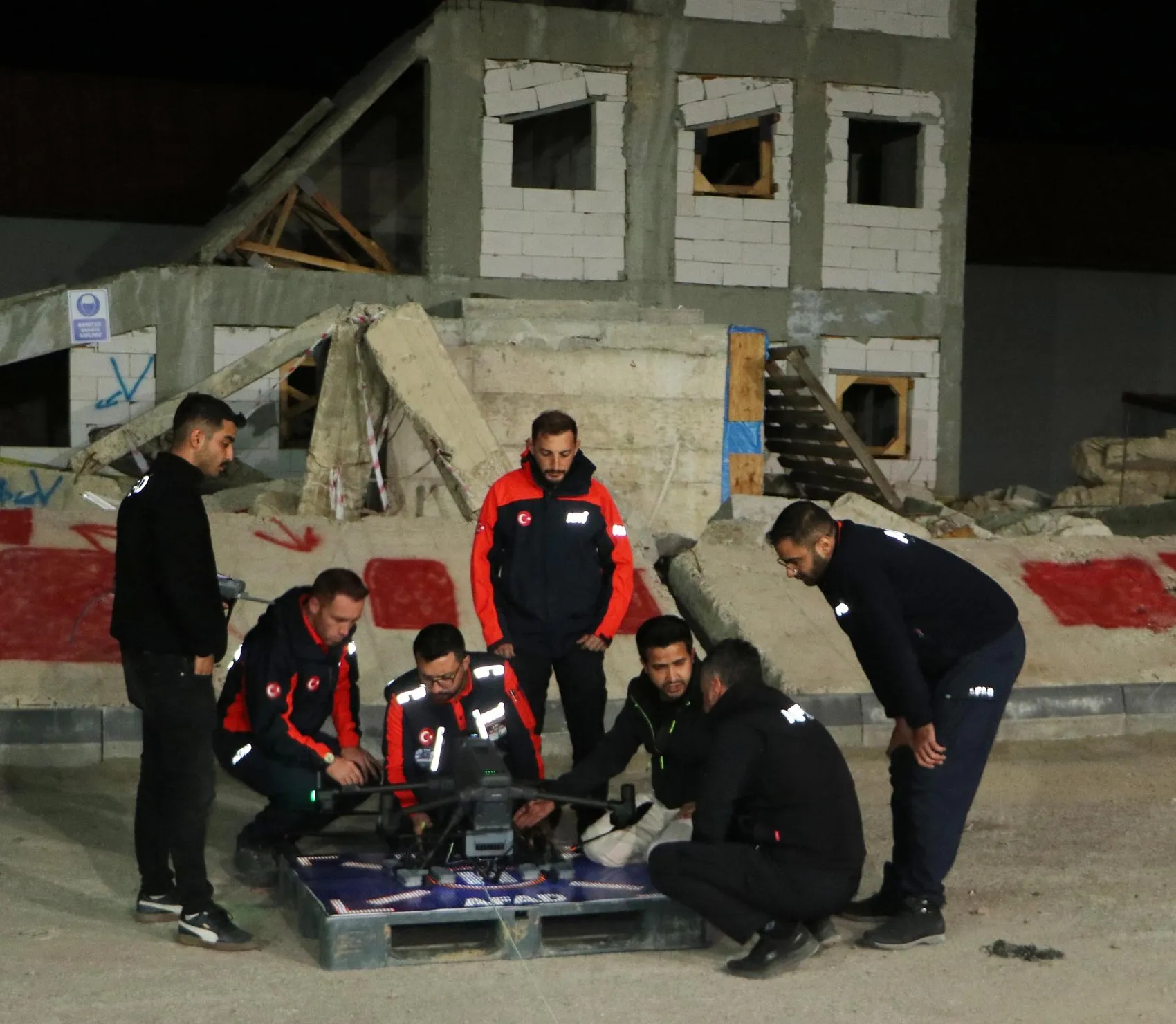 Karanlık enkazlarda yapay zeka devri: AFAD 44 hayatı bu teknolojiyle kurtardı