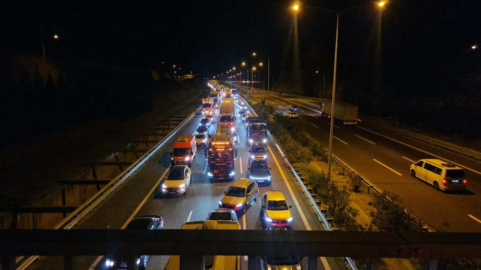 Orhangazi Tüneli çıkışında geceyi karartan facia: 1 can kaybı, 7 yaralı