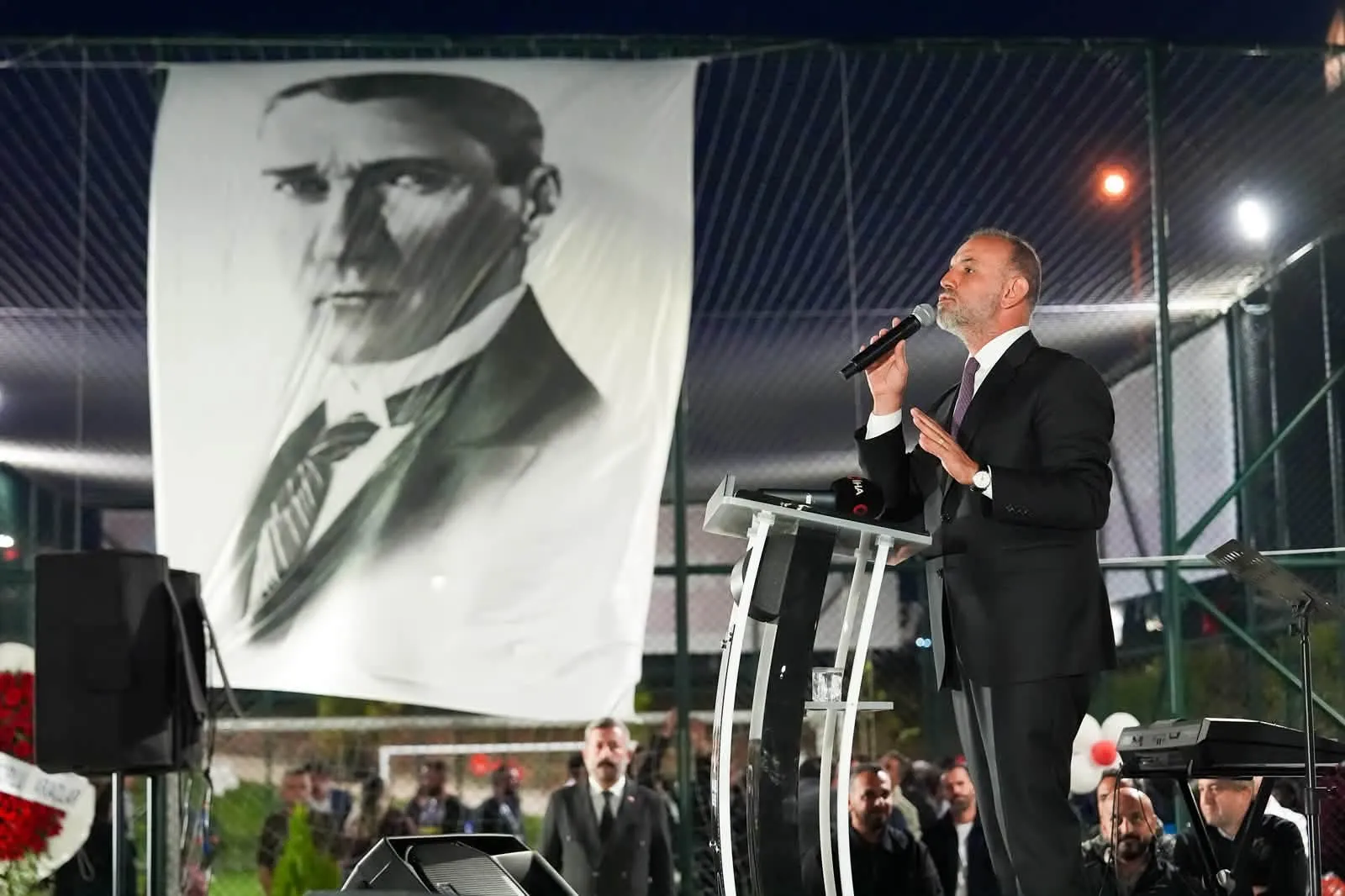 Sancaktepe'de yeşil dönüşüm: Fatih Koru Parkı kapılarını açtı