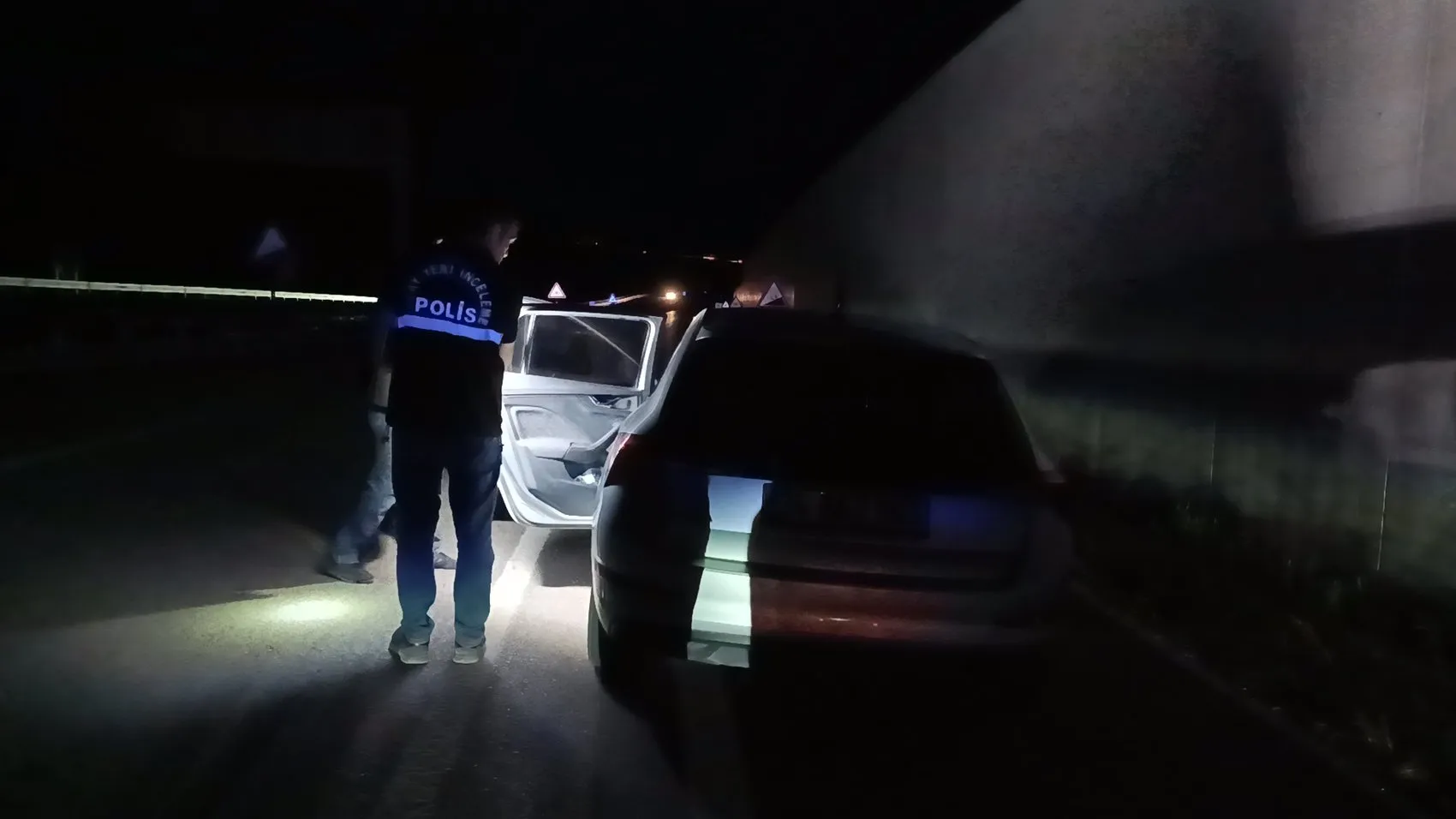 Amasya'da yol kenarındaki tamir girişimi faciayla bitti: Bir kişi ağır yaralı