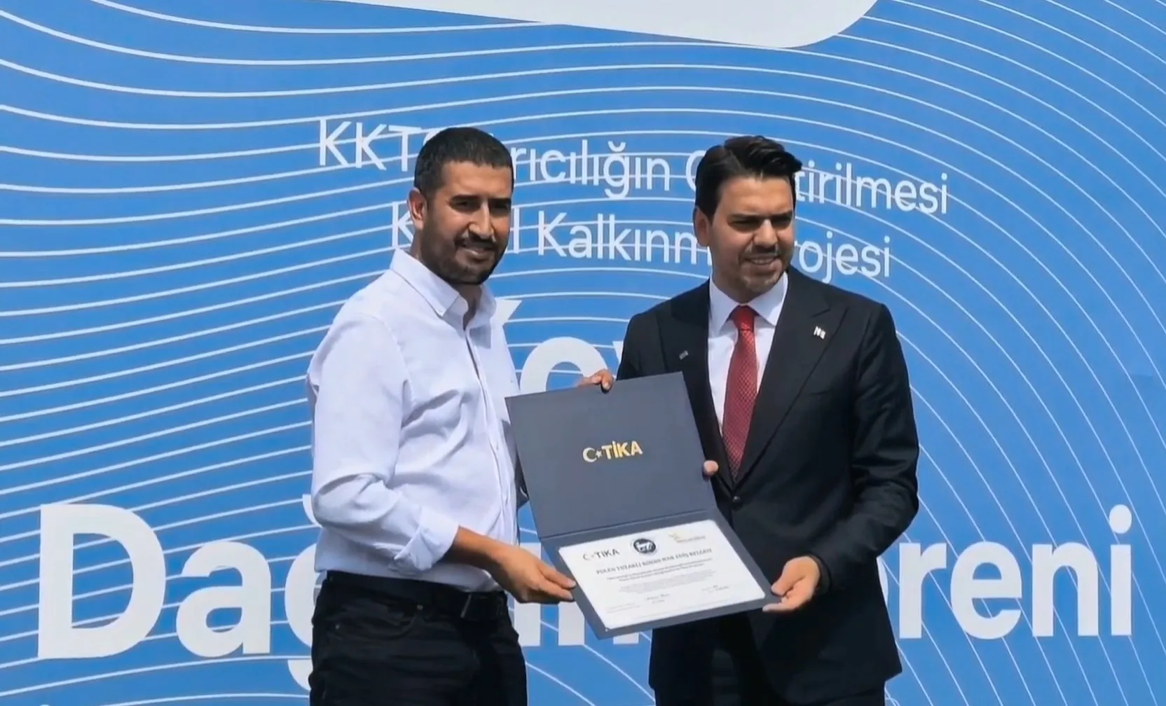 Kıbrıs'ta arıcılıkta yeni dönem: Bin modern kovan üreticiyle buluştu