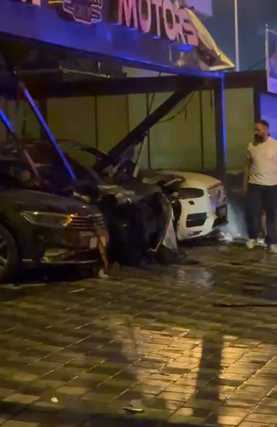 Sokağın hakkını verin diyerek dehşet saçtılar: Milyonluk kundaklama operasyonunda flaş gelişme
