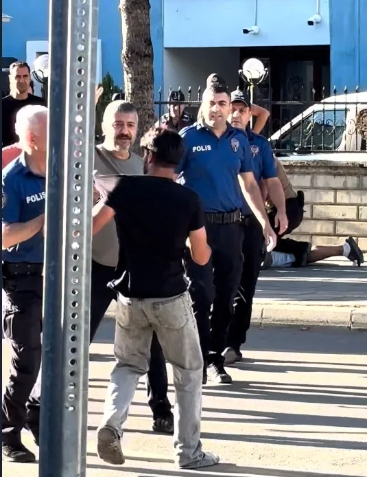 Bolu'da karakol önünde arbede: İnşaat kavgası karakola sıçradı