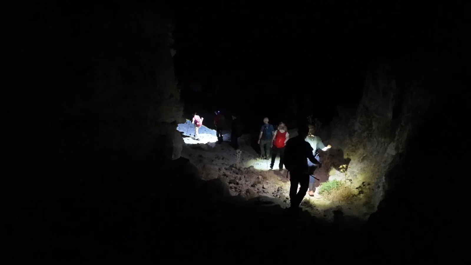 Adrenalin tutkunlarının yeni rotası: 13 saatlik zorlu Kınıkçı mücadelesi
