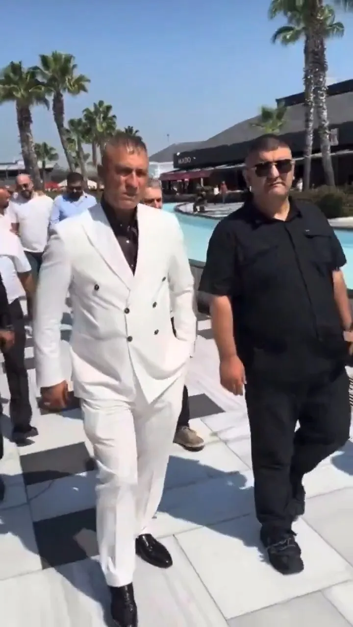 Sosyal medyadaki Vanlı iş insanı paylaşımları karakolda bitti