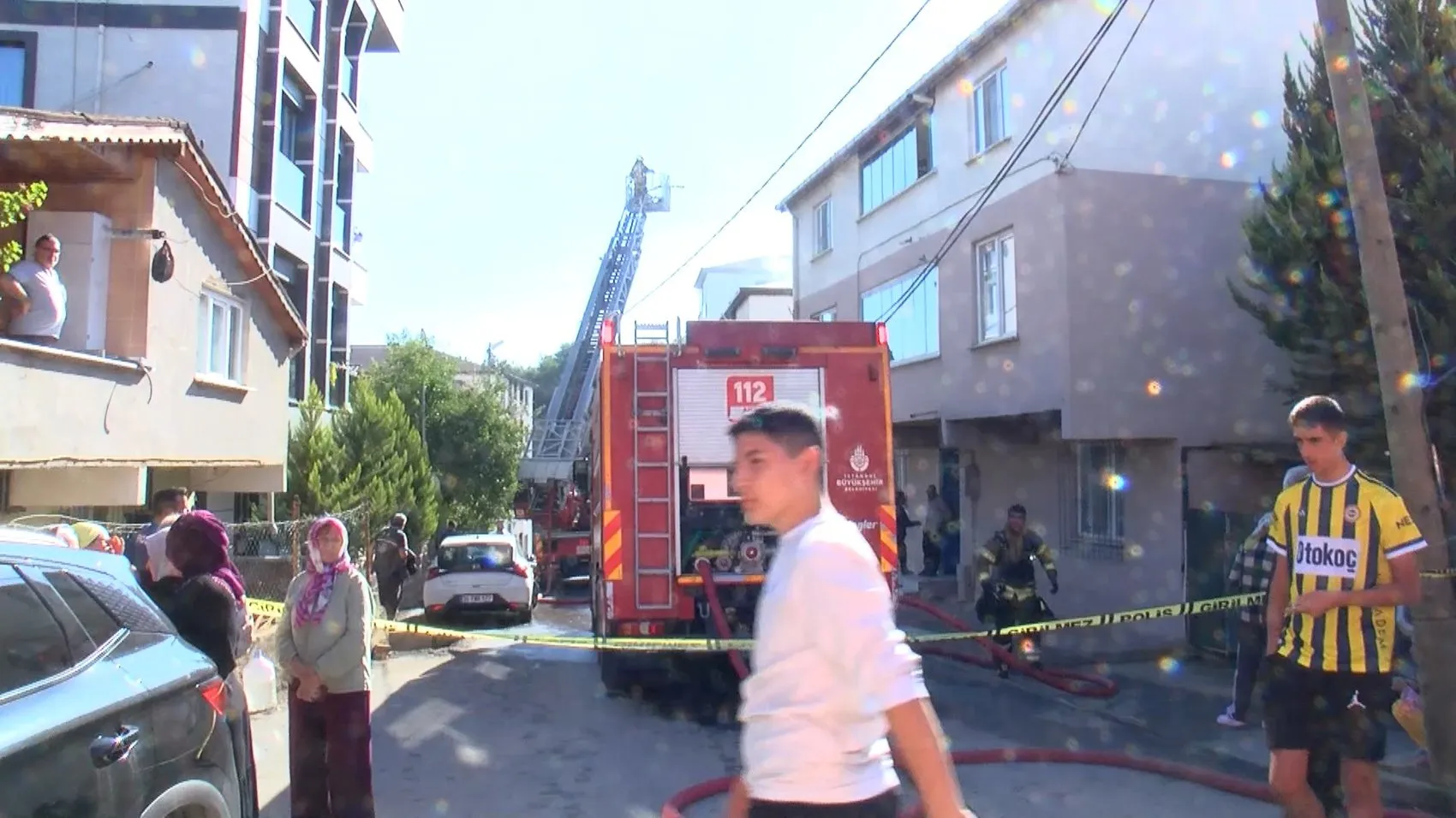 Tuzla'da tadilat faciası: Çatıdaki kıvılcımlar bir anda evi sardı