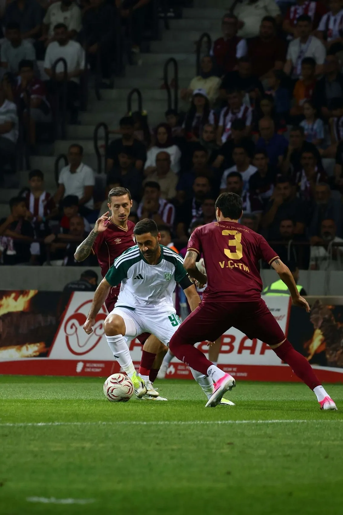 Aliağa FK için Elazığ deplasmanı kabusa döndü: Liderlik koltuğu el değiştirdi