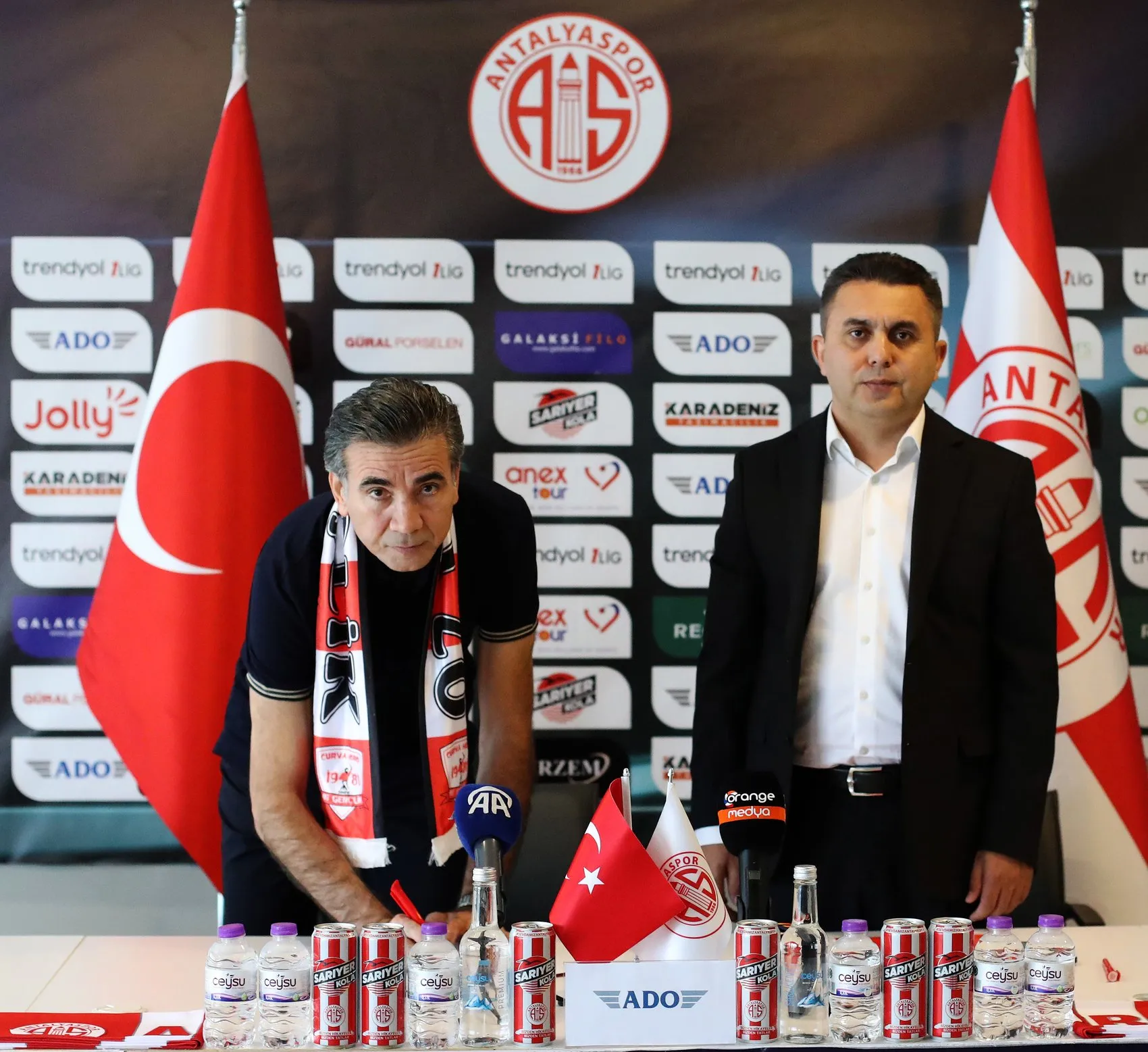 Antalyaspor'da Osman Özköylü Dönemi: Hedef Süper Lig Coşkusu