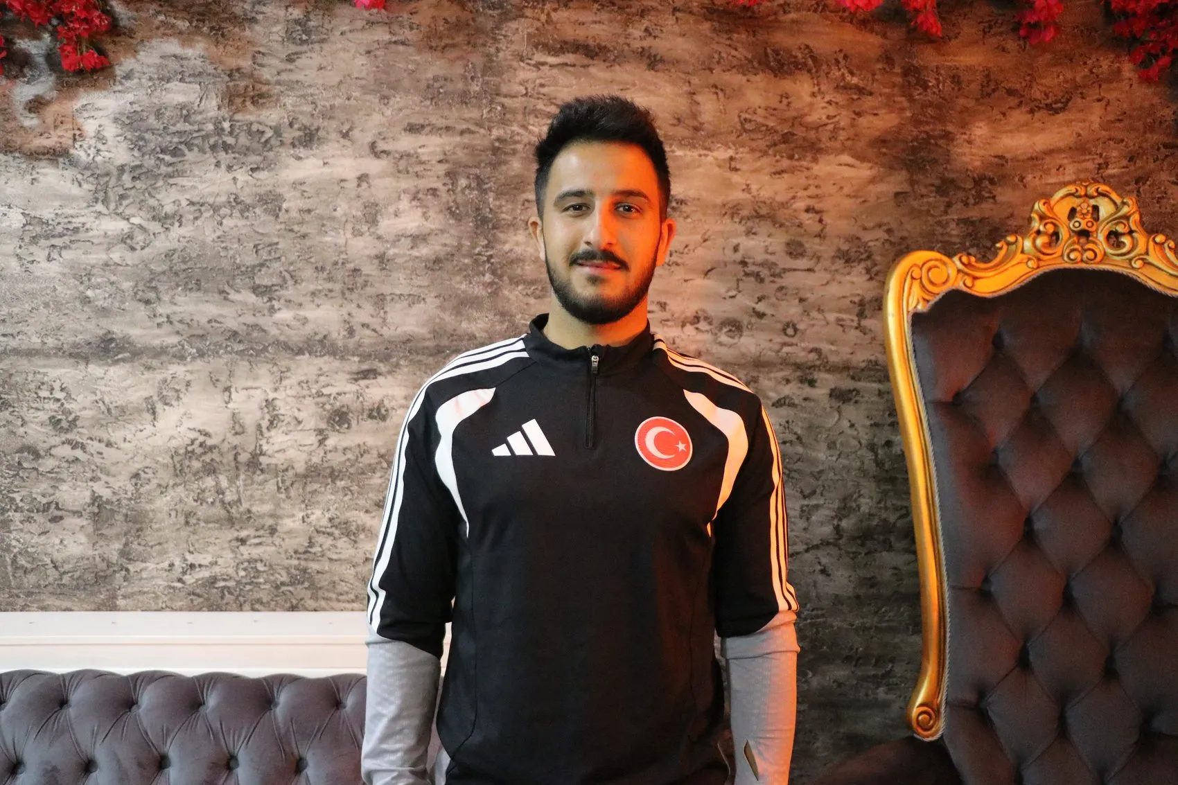 Milli gurur için fedakarlık: Yeni baba olan Eyüp Alparslan'ın tek hedefi Dünya Kupası