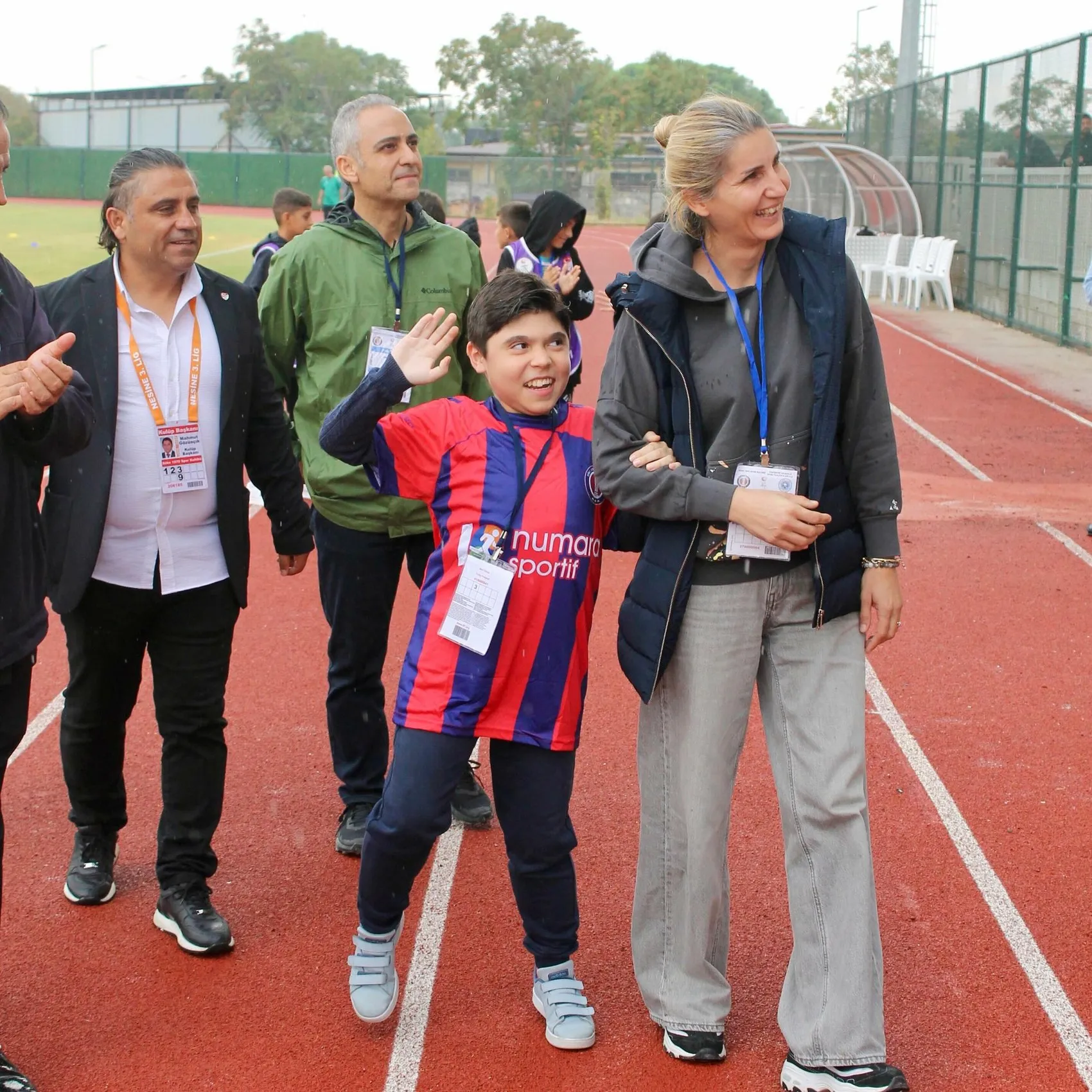 Sahadaki mücadele tribündeki umuda dönüştü: Söke 1970'ten anlamlı destek