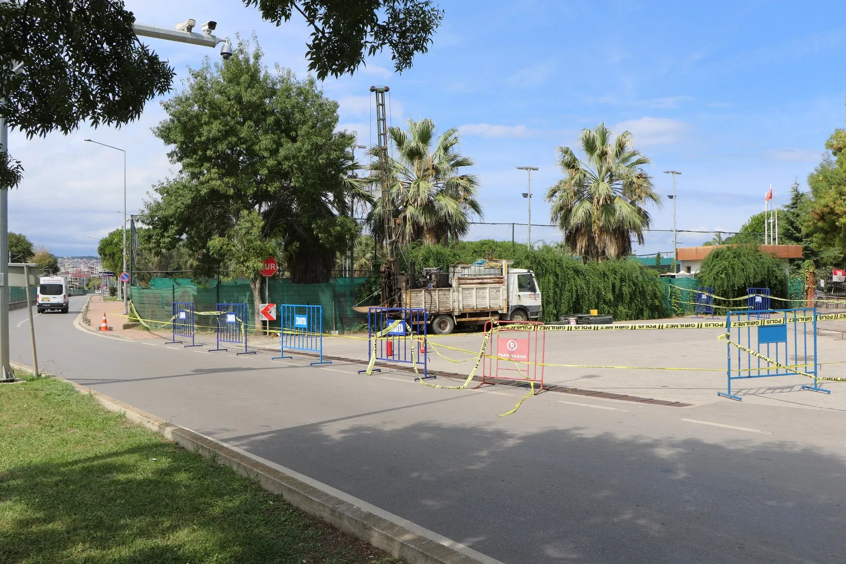 Samsun'da korkutan gaz çıkışı: 40 metre derinlikten yükselen tehlike için alarm verildi