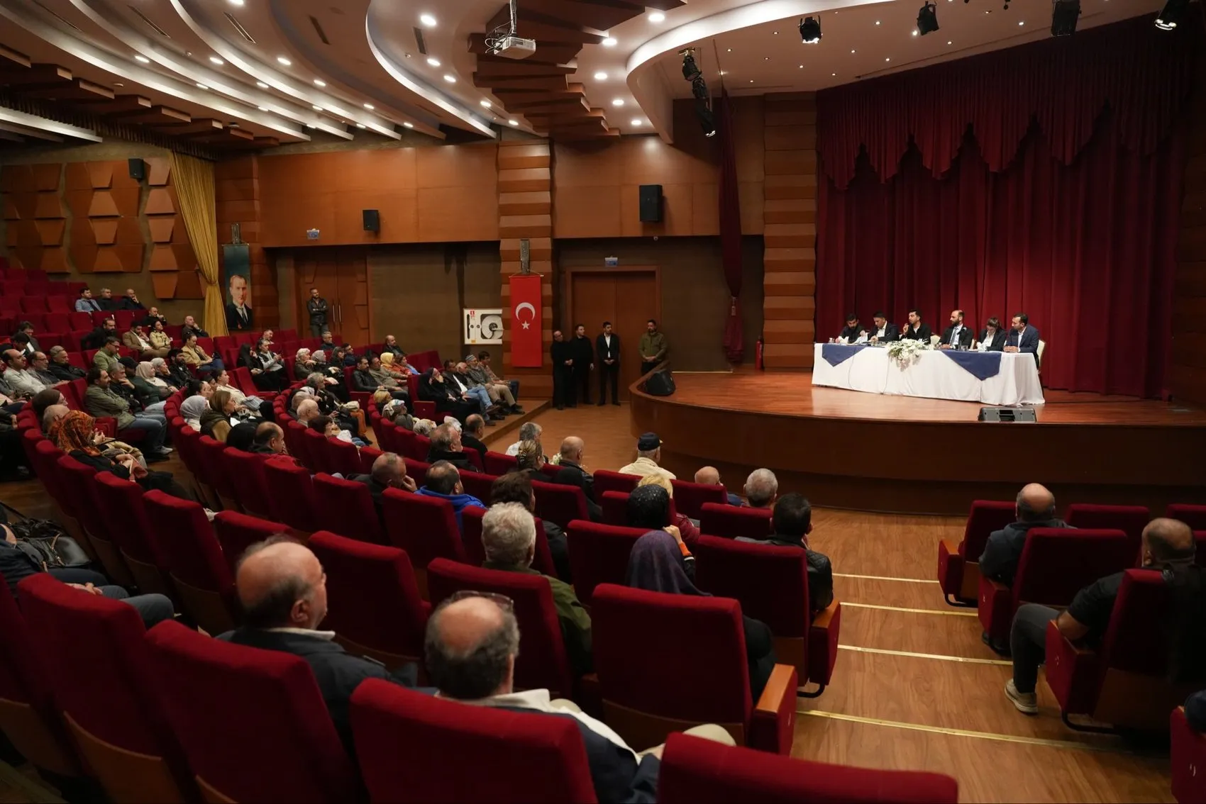 Tuzla'da Yılan Hikayesine Dönen Bekleyiş Bitiyor: Penguen Sitesi İçin Belediye Devrede