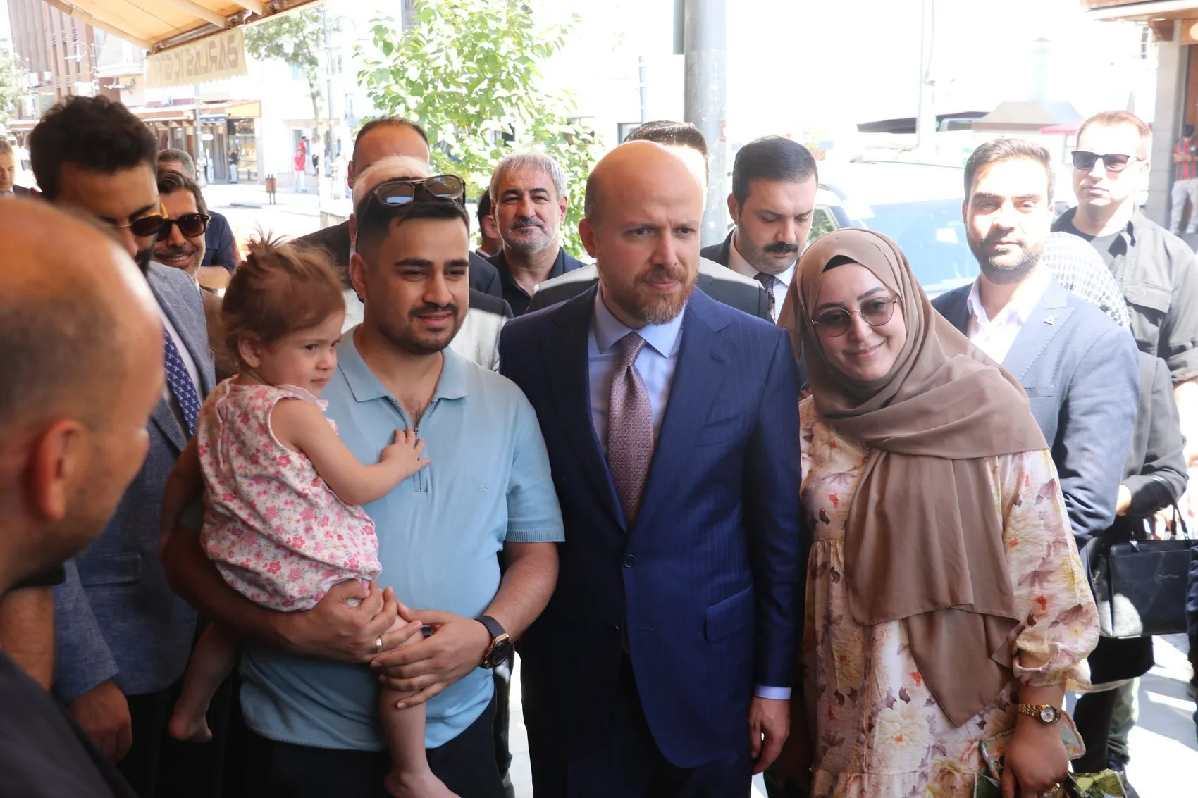 Bilal Erdoğan'dan Diyarbakır'da kritik çağrı: Gelecek için herkes sorumluluk almalı