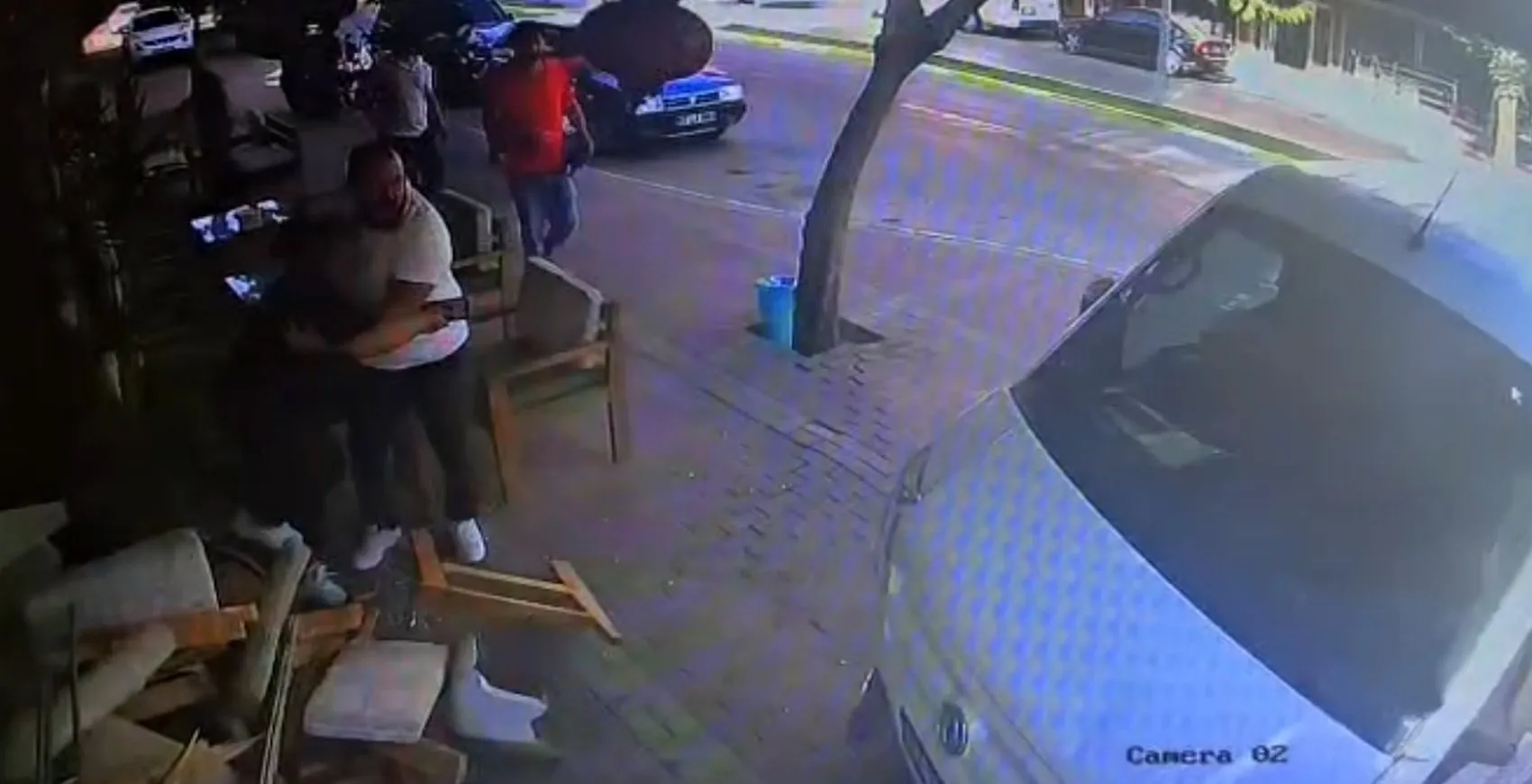 Manavgat'ta dehşet anları: Kahvaltı keyfi saniyelerle kabusa döndü