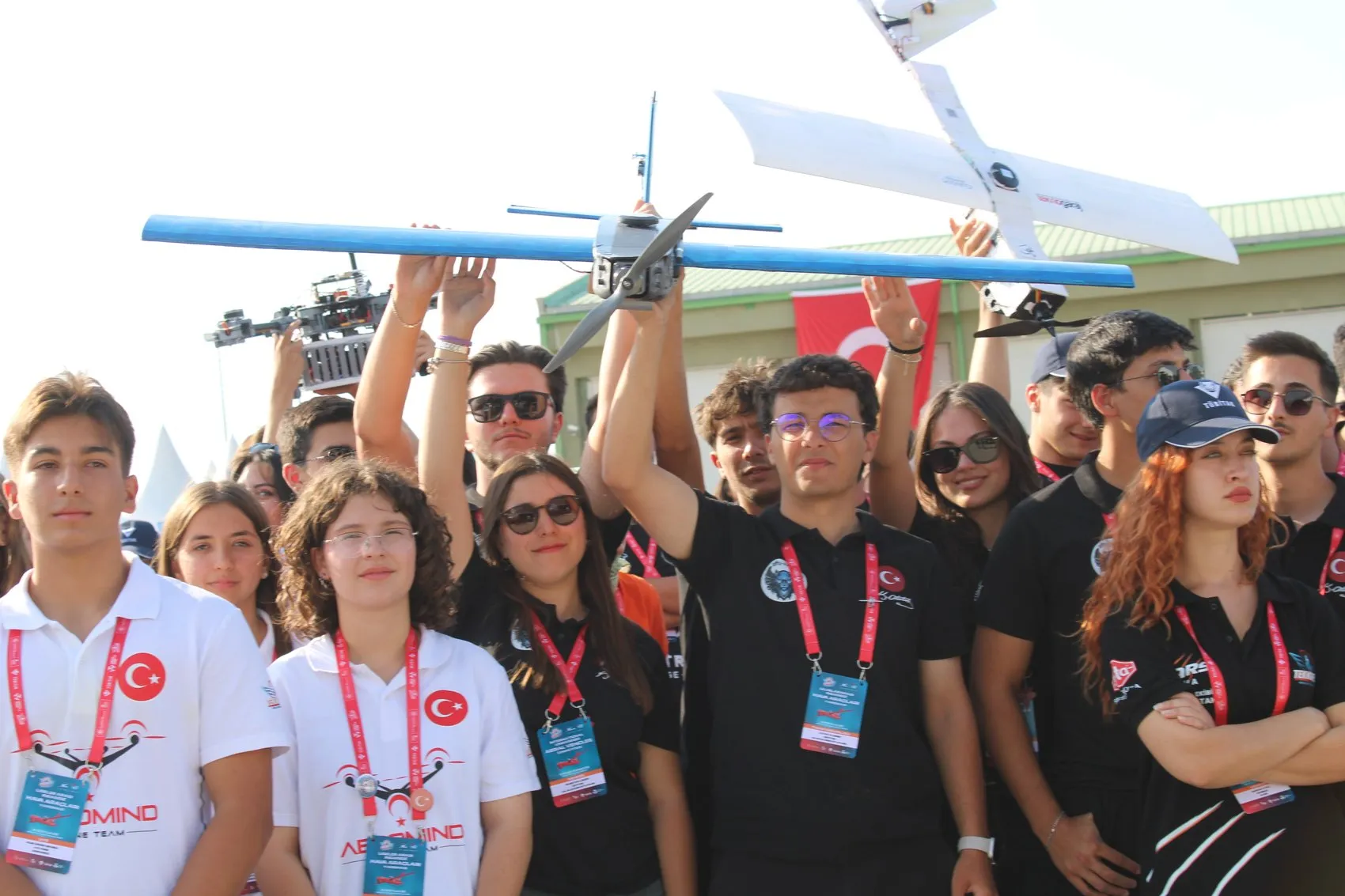 Malatya semalarında teknoloji rüzgarı: Geleceğin mühendisleri ödüllerine kavuştu