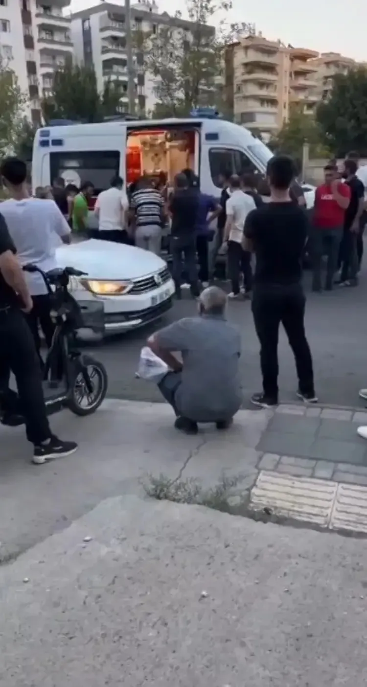 Bebeğini susturmak için sokağa çıkmıştı: İki ailenin kanlı hesaplaşmasında masum baba kurban gitti