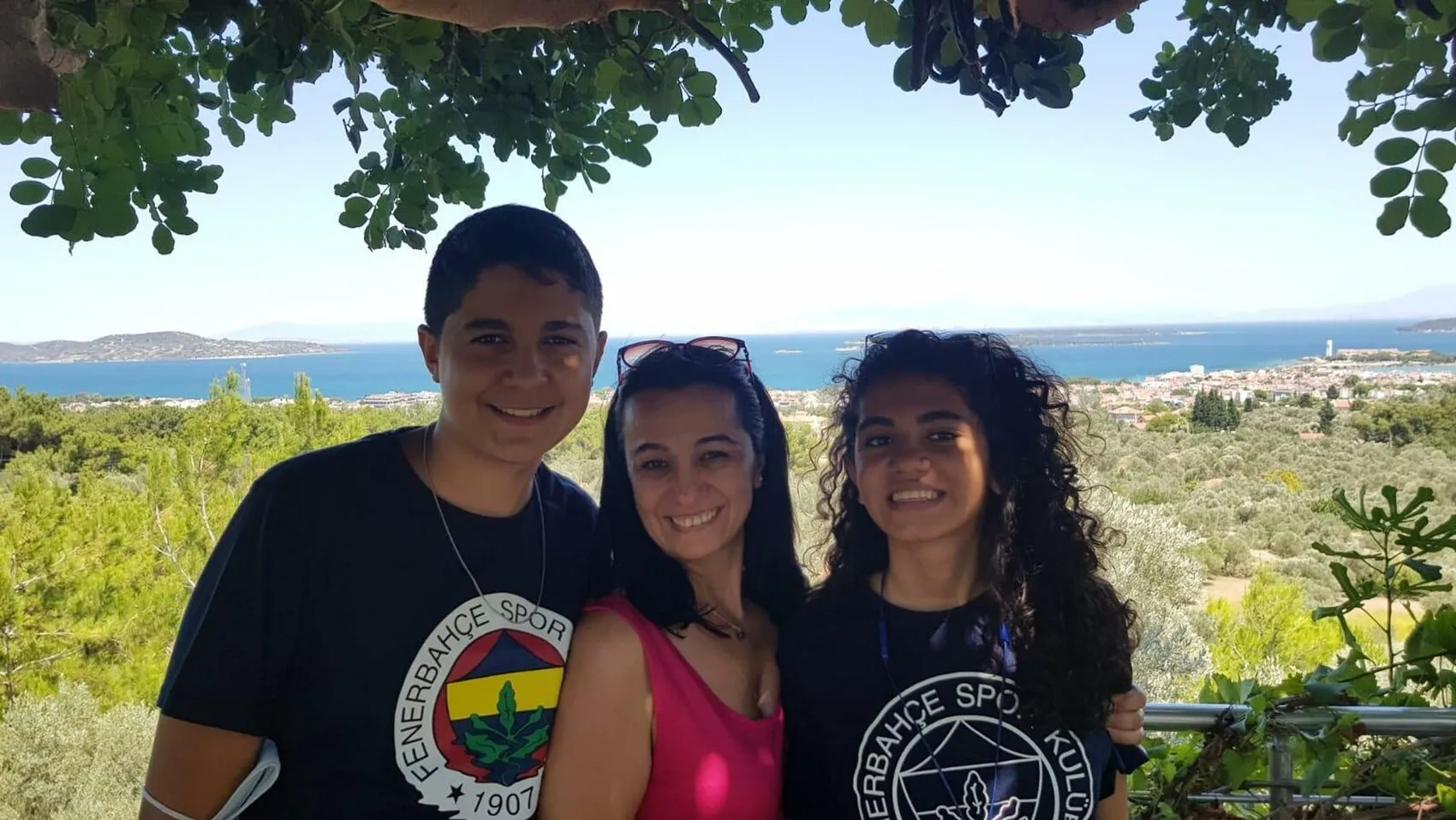 Ölümün kıyısından döndü, tüm varlığını çocuklara adadı: Hayata tutunma sebebi vakıf oldu