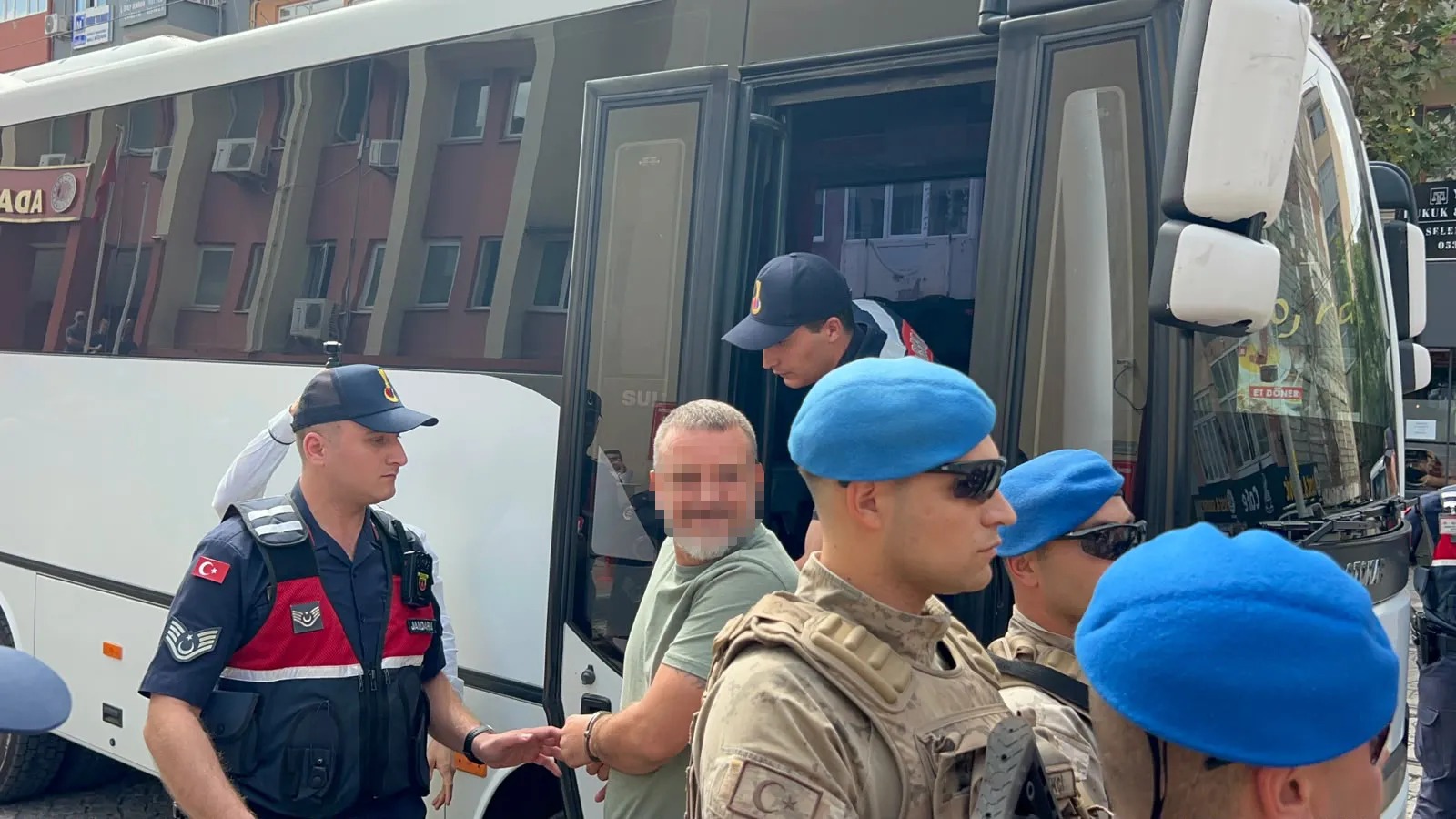 Kocaeli'de İkizler çetesine ikinci darbe: İş dünyası ve spor camiasından isimler adliyede