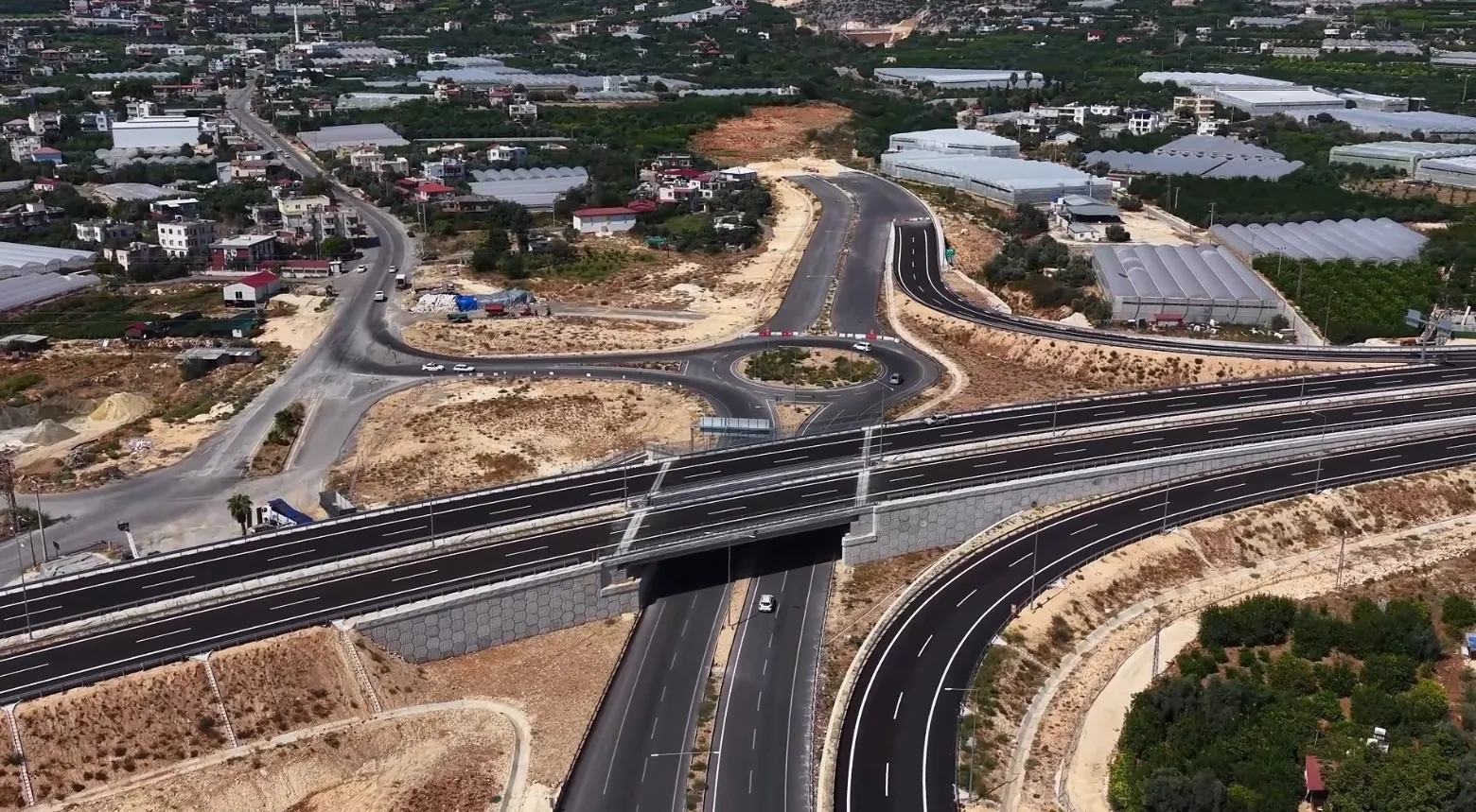 Mersin trafiğinde devrim: 2,5 saatlik çile 18 dakikaya iniyor