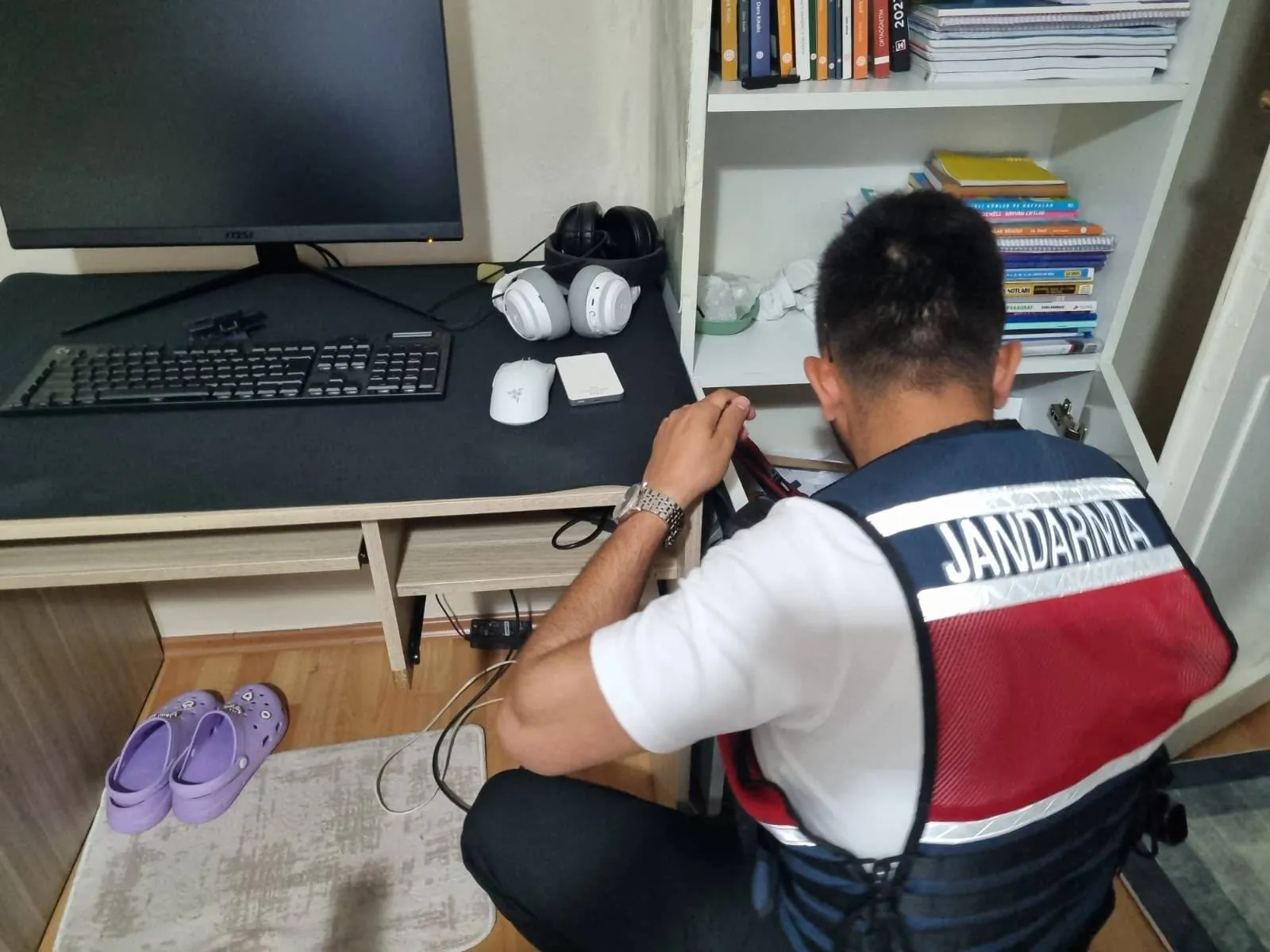 Milyonların verisi tek tıkla satılıktı: Dragon Hackerz çetesine büyük darbe