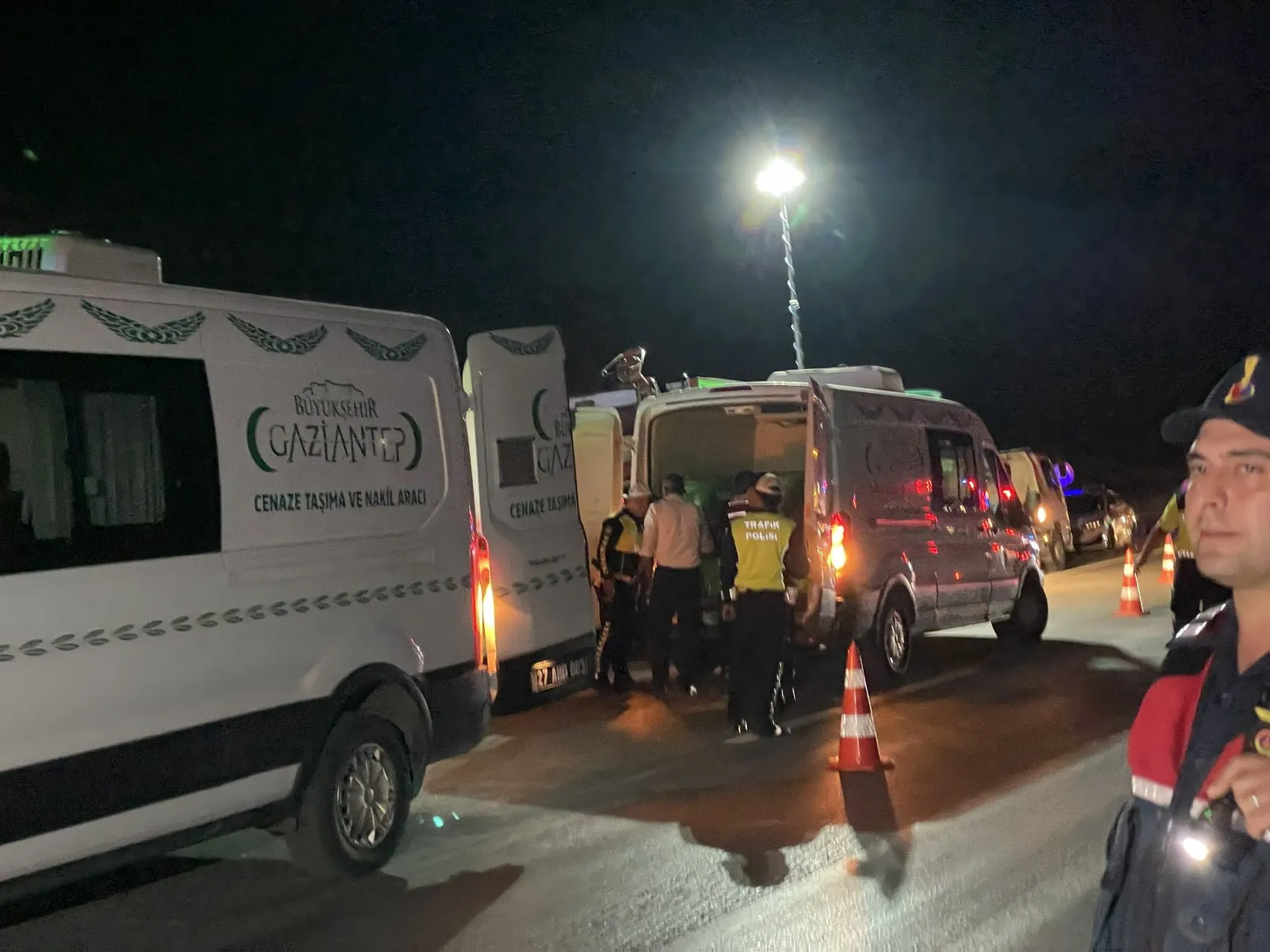 Nurdağı'ndaki feci kazada yedi can hayattan koparıldı: Kimlikler açıklandı