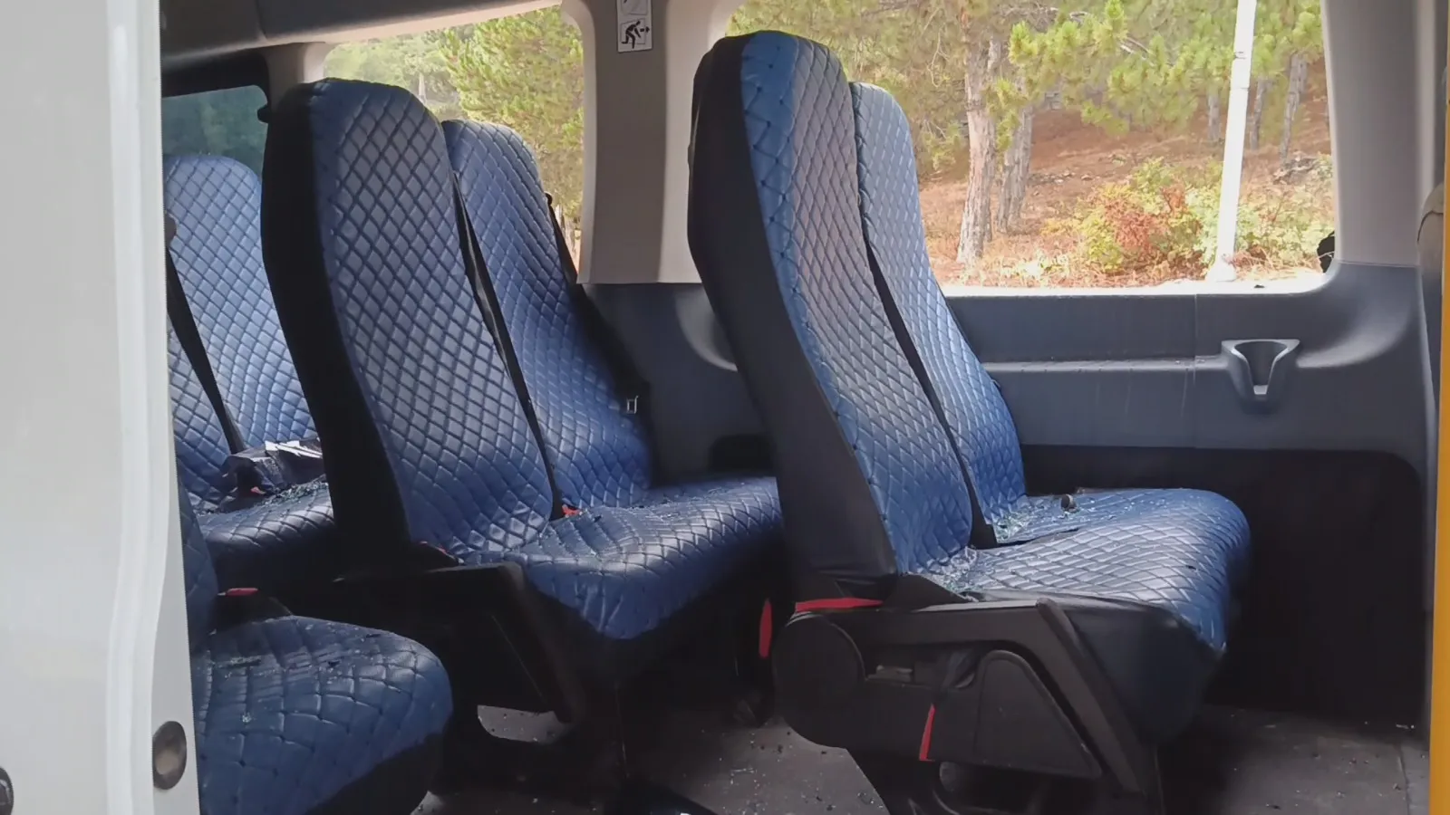 Amasya'da sabah trafiğinde korku dolu anlar: Öğrenci servisi ile halk otobüsü çarpıştı