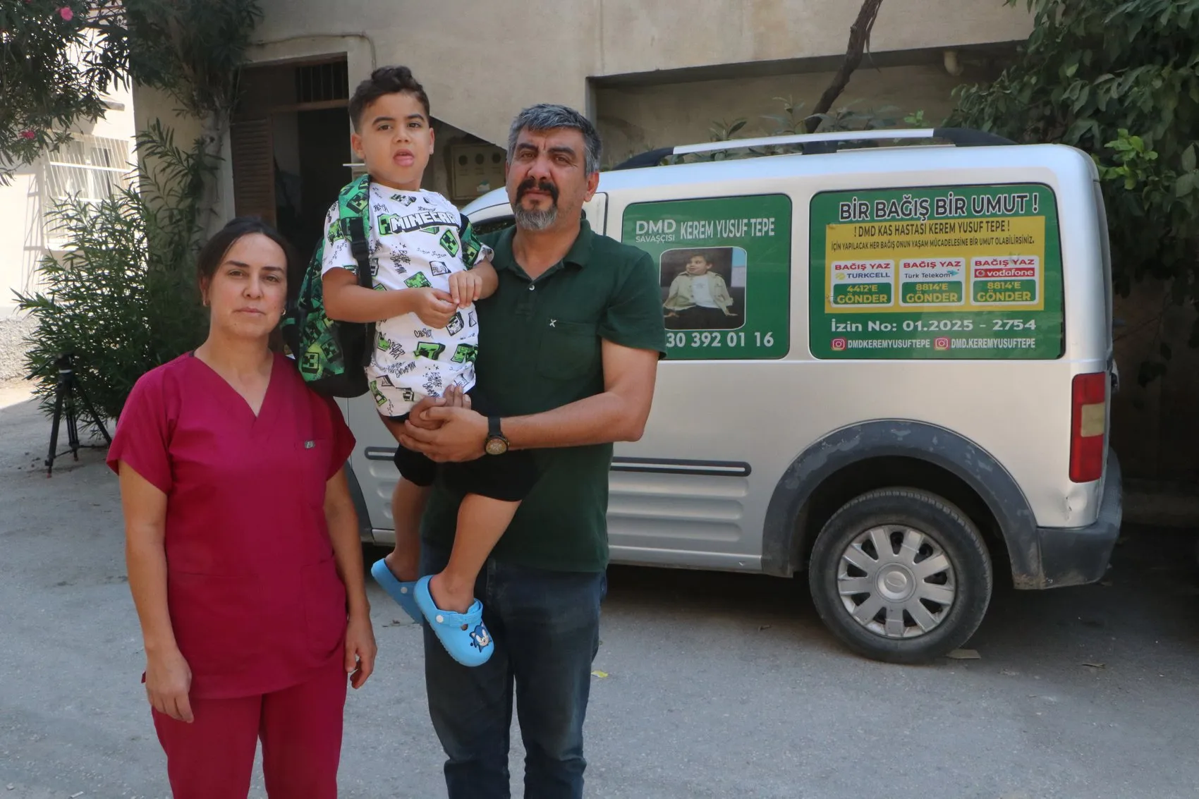Minik Kerem'in tek hayali üniforma giymek: Kasları eriyor ama umudu dimdik ayakta