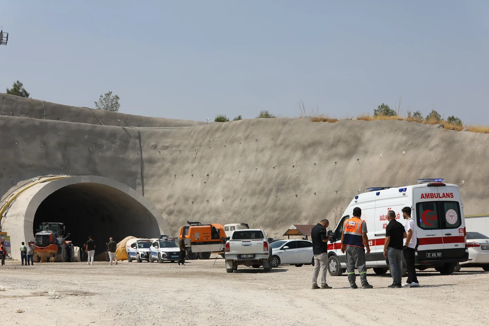 Gaziantep'te tünel inşaatında korkunç kaza: Demirlerin esnemesi can aldı