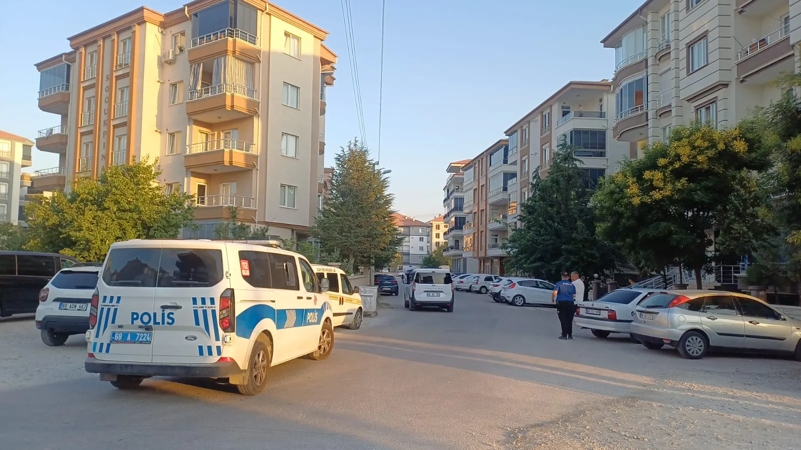 Aksaray'da yürek yakan veda: Genç kızın pencereden düşüşü ölümle sonuçlandı