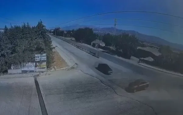 Elazığ'daki feci kazanın güvenlik kamerası görüntüleri dehşeti gözler önüne serdi