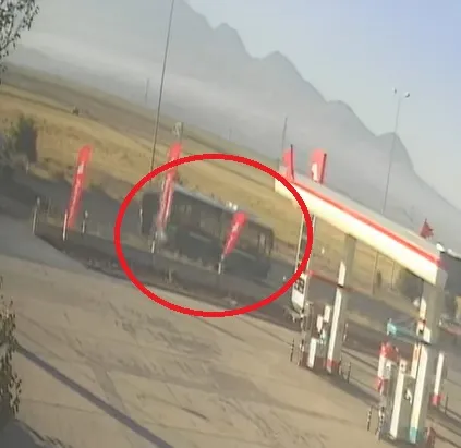 Kayseri'deki durak dehşeti saniye saniye kaydedildi: 3 yaralı