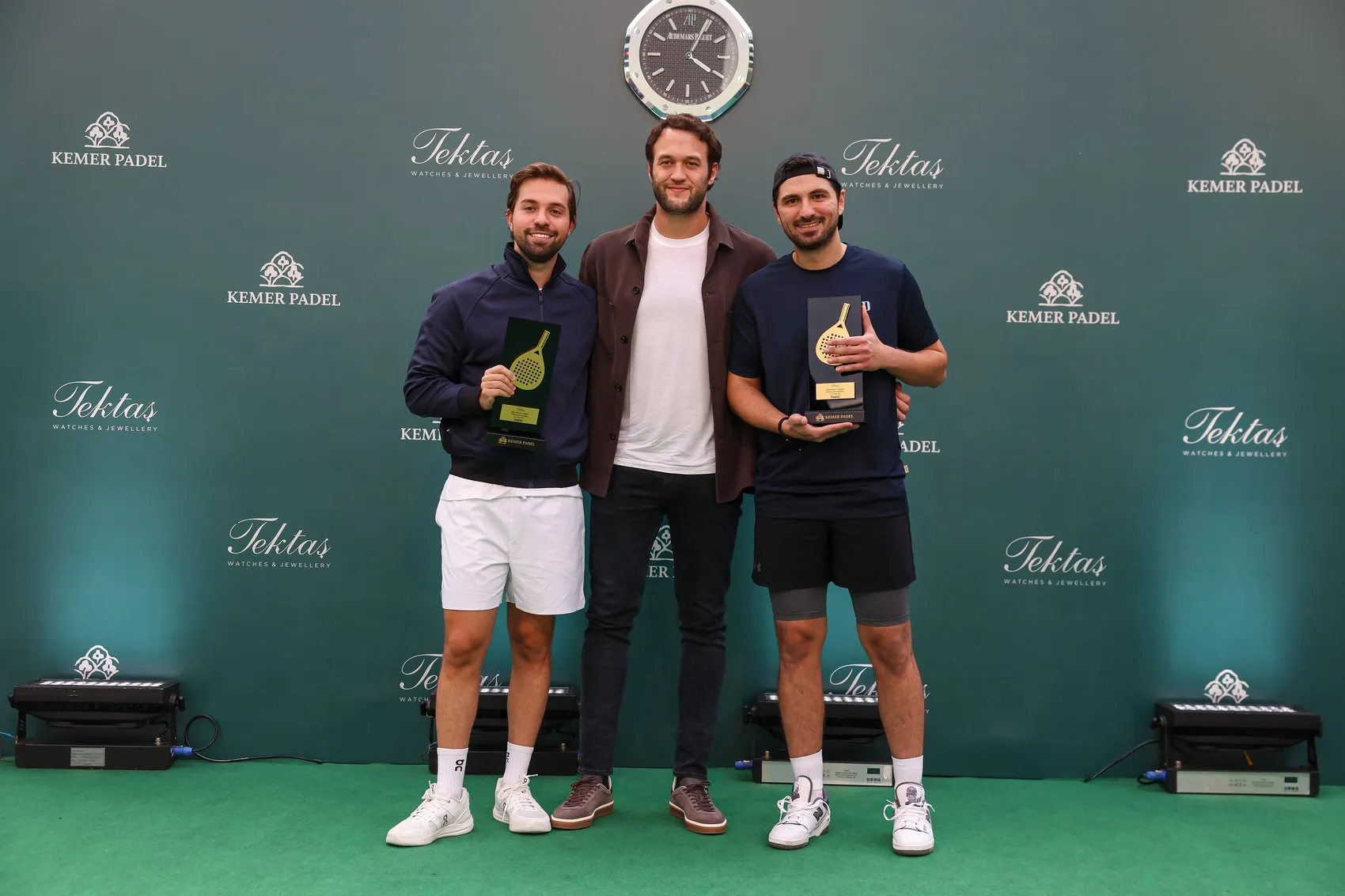 Cemiyet ve spor dünyası padel kortlarında buluştu: Şampiyonlar kupayı kaldırdı