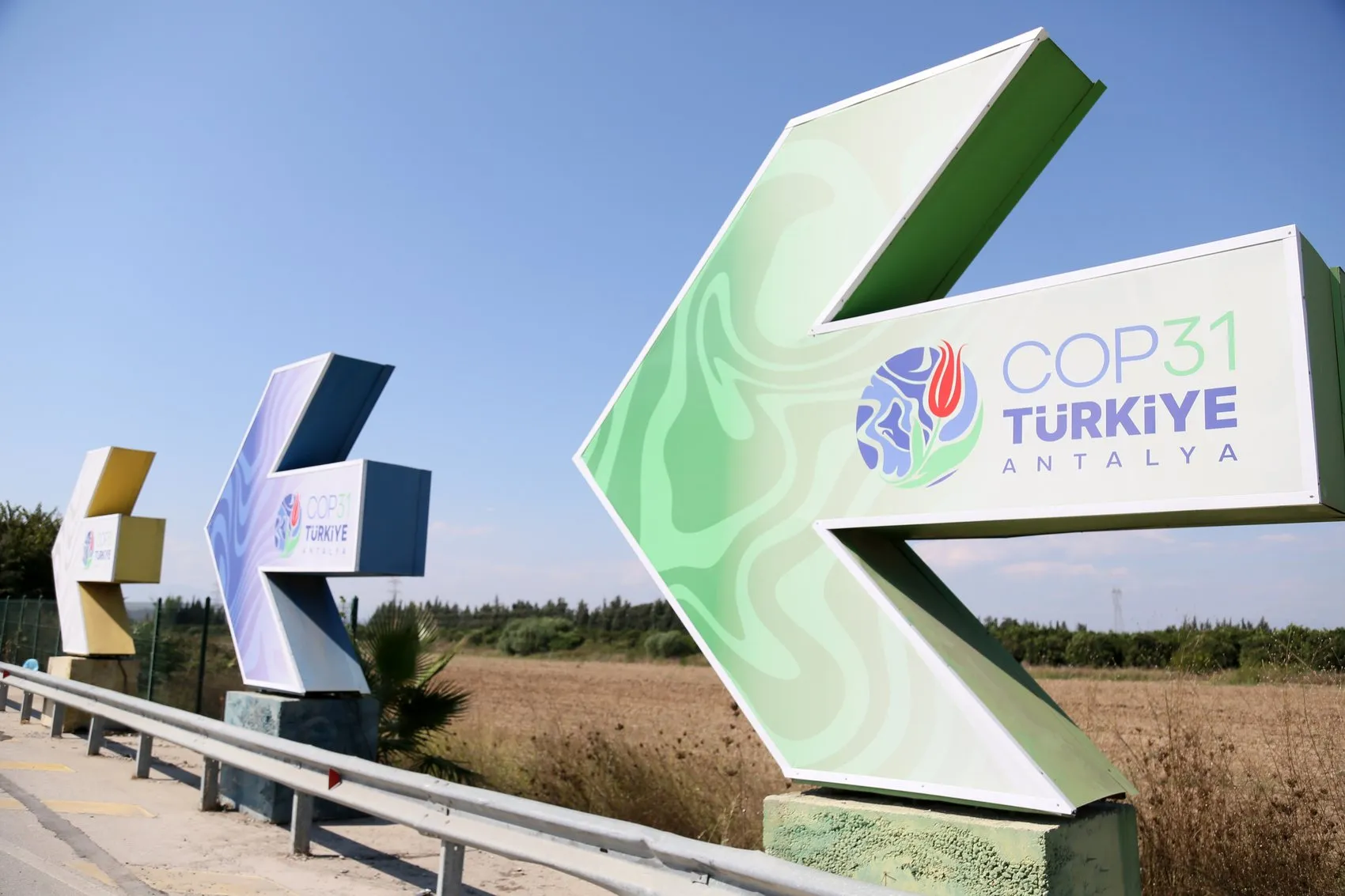 Antalya'da dev iklim zirvesi için geri sayım: 100 bin konuk 30 bin görevliyle ağırlanacak