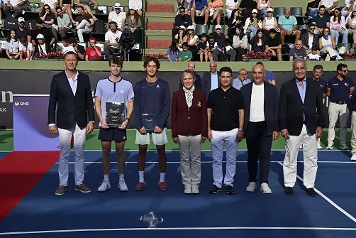 İstanbul'un Tenis Efsanesi 78. Kez Finaline Kavuştu: Kortlarda Max Basing Fırtınası