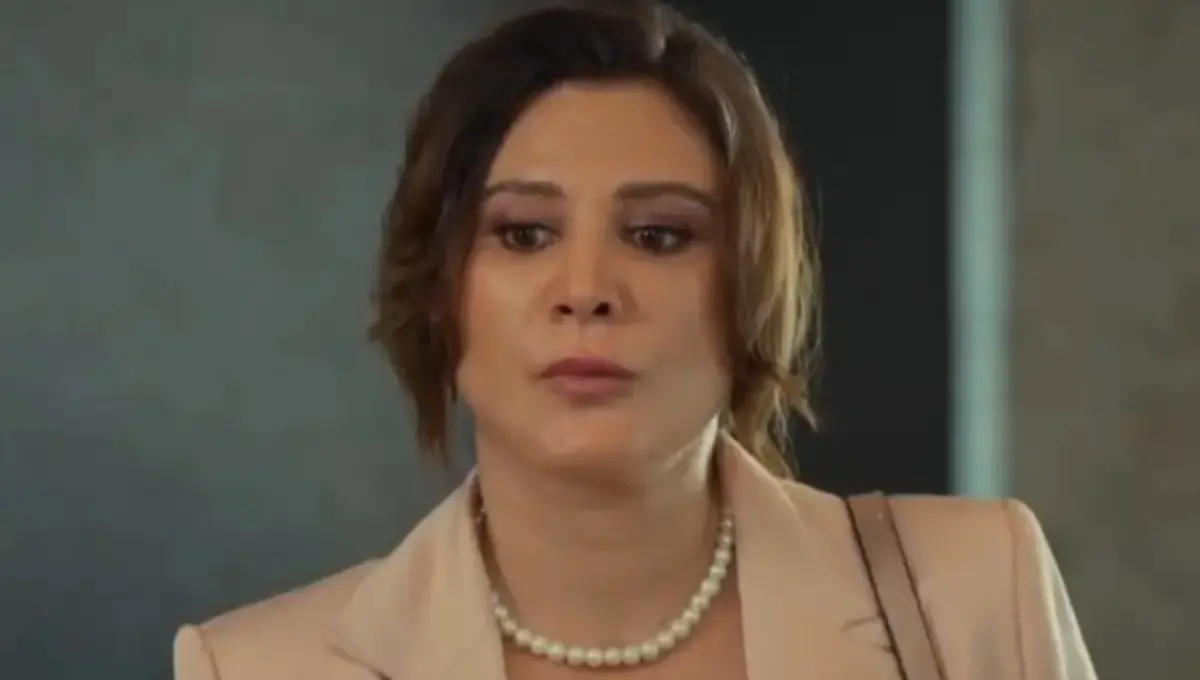 Yahşi Cazibe nin Simge si Hande Katipoğlu yeniden ekrana döndü! Görenler tanıyamadı 3