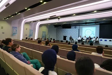 Prostat Kanserinde Ortak Akıl Dönemi: Hangi Tedavi Yöntemi Kimin İçin Uygun?