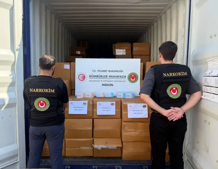 Mersin Limanı'nda dev operasyon: Tonlarca uyuşturucu madde yakalandı