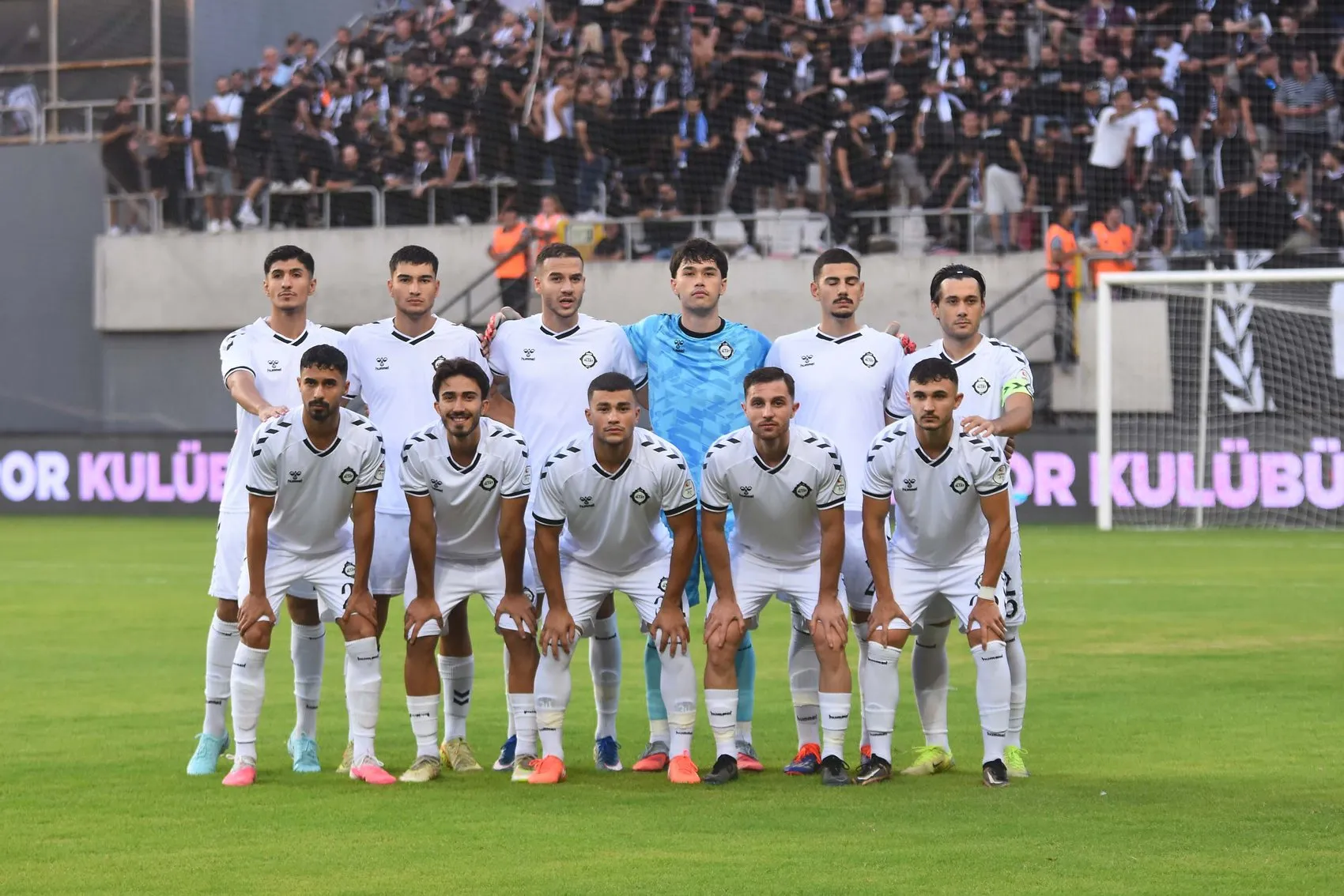 İzmir derbisinde pes etmeyen gençler: Altay imkansızı başarıyor