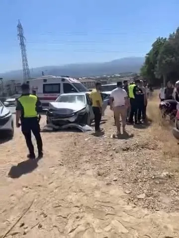 İnegöl'de hatalı sollama faciaya davetiye çıkardı: 6 yaralı