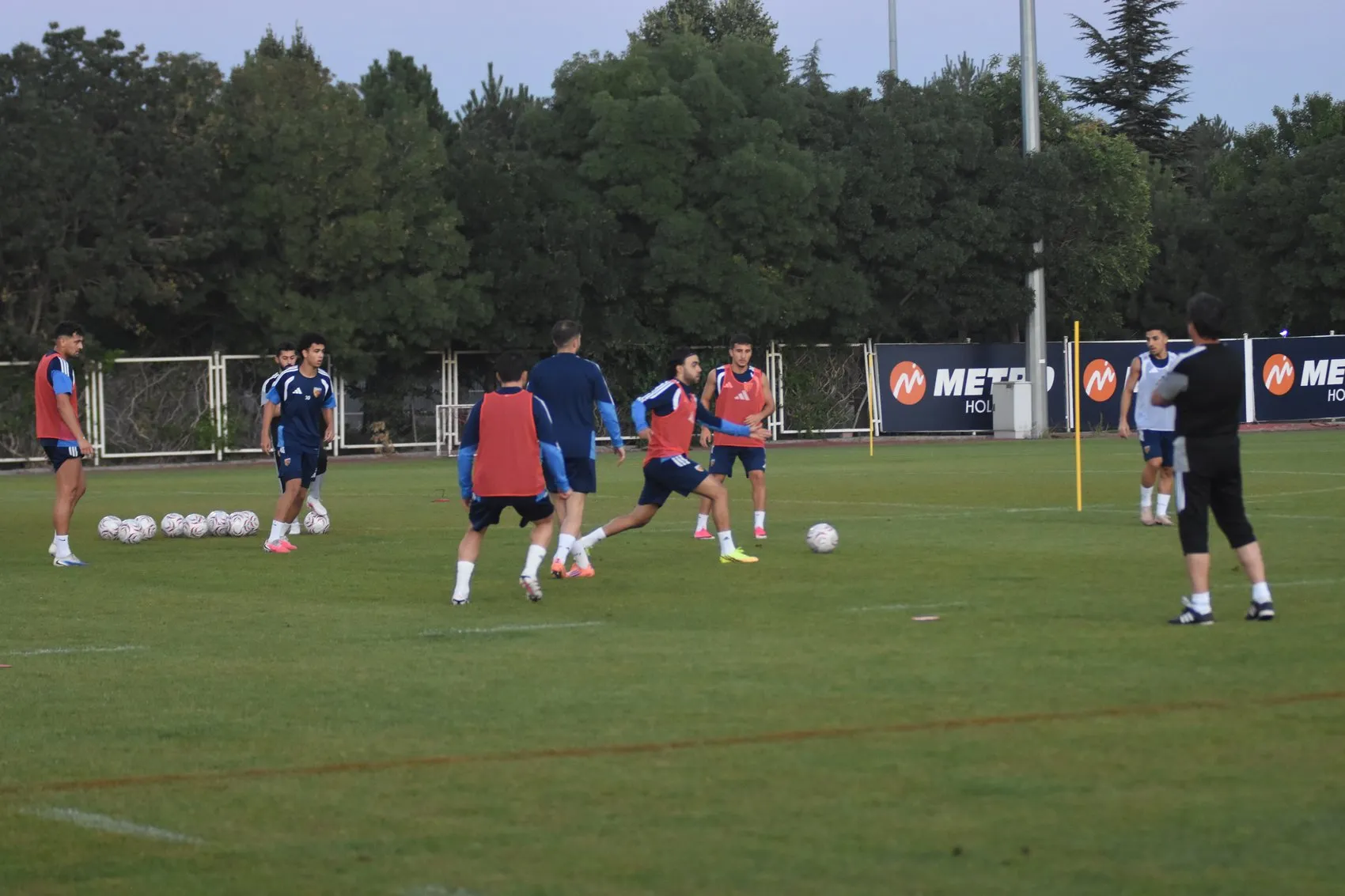 Metro Holding Kayserispor'da hedef net: İstanbulspor karşısında ciddiyetten taviz yok