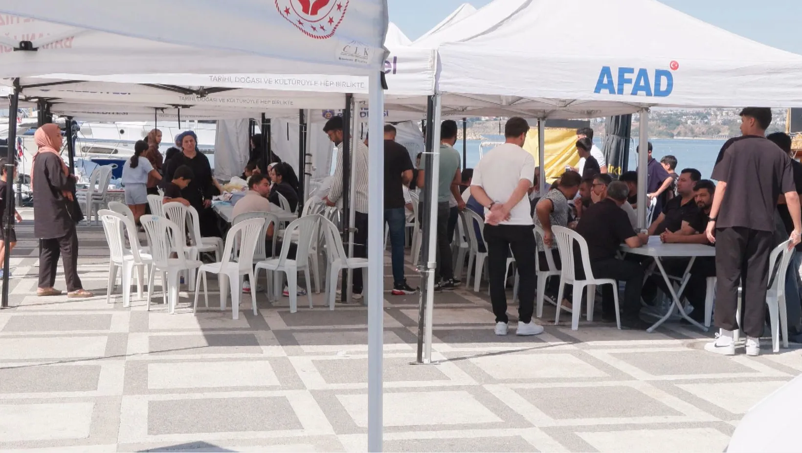 Marmara'nın derinliklerinde umutlu bekleyiş: 10 denizci için zamanla yarış sürüyor