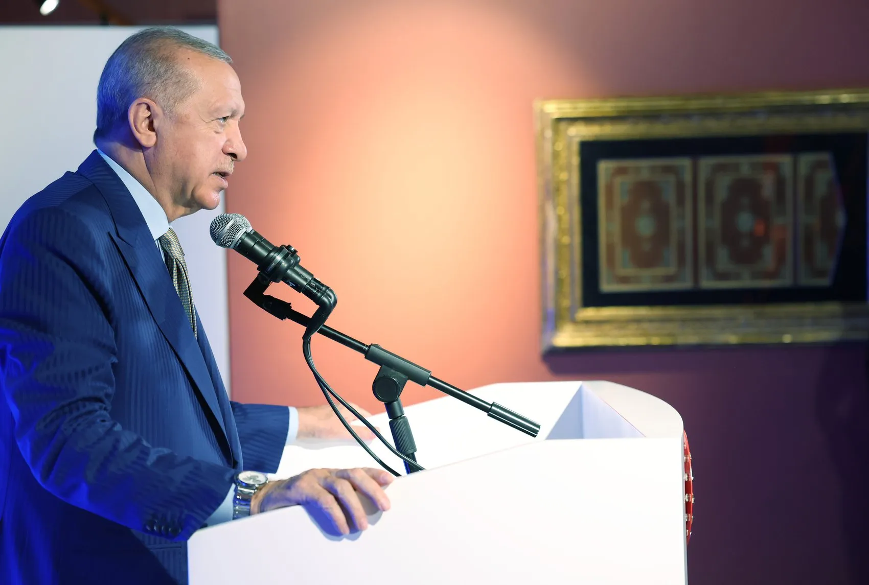 Tarihin tozlu sayfalarında utanç dolu bir dönem: 28 Şubat'ta kütüphaneler nasıl boşaltıldı?