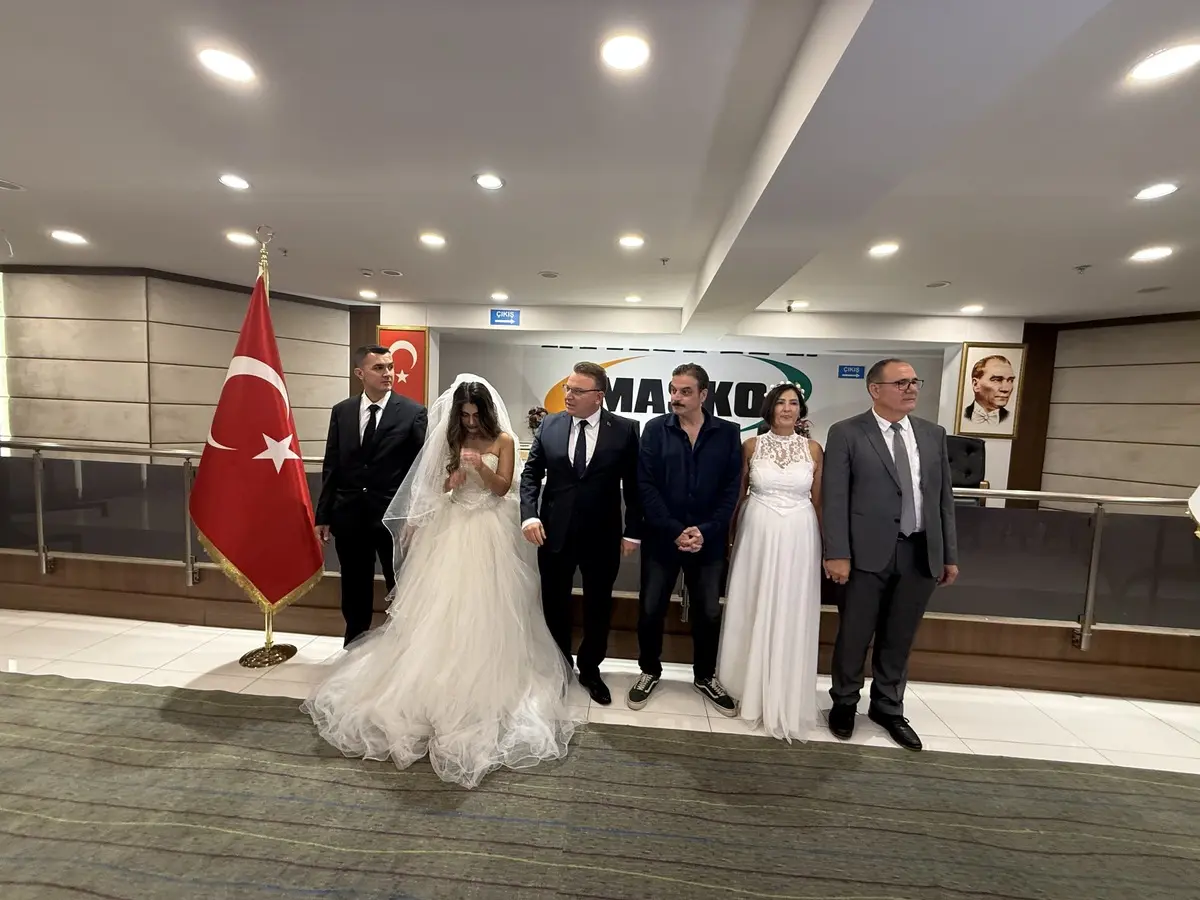Ufuk Özkan sağlığına kavuştu, nikah şahidi oldu! Son hali gündemde 2