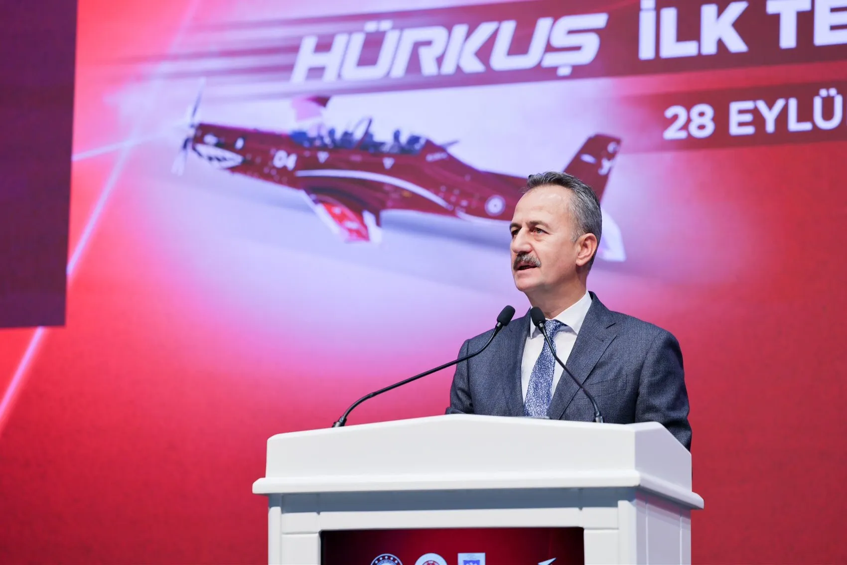 Gök vatanın yeni nesil mimarları: HÜRKUŞ-2 artık Hava Kuvvetleri envanterinde