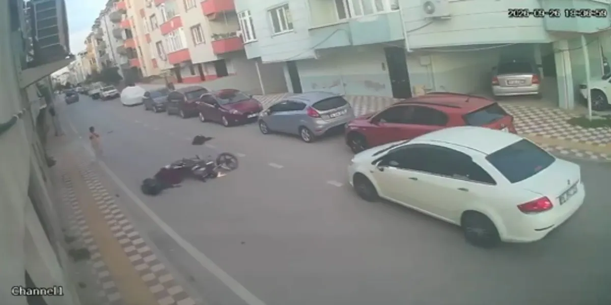 Karacabey'de korku dolu anlar: Oyun oynarken motosikletin hedefi oldu