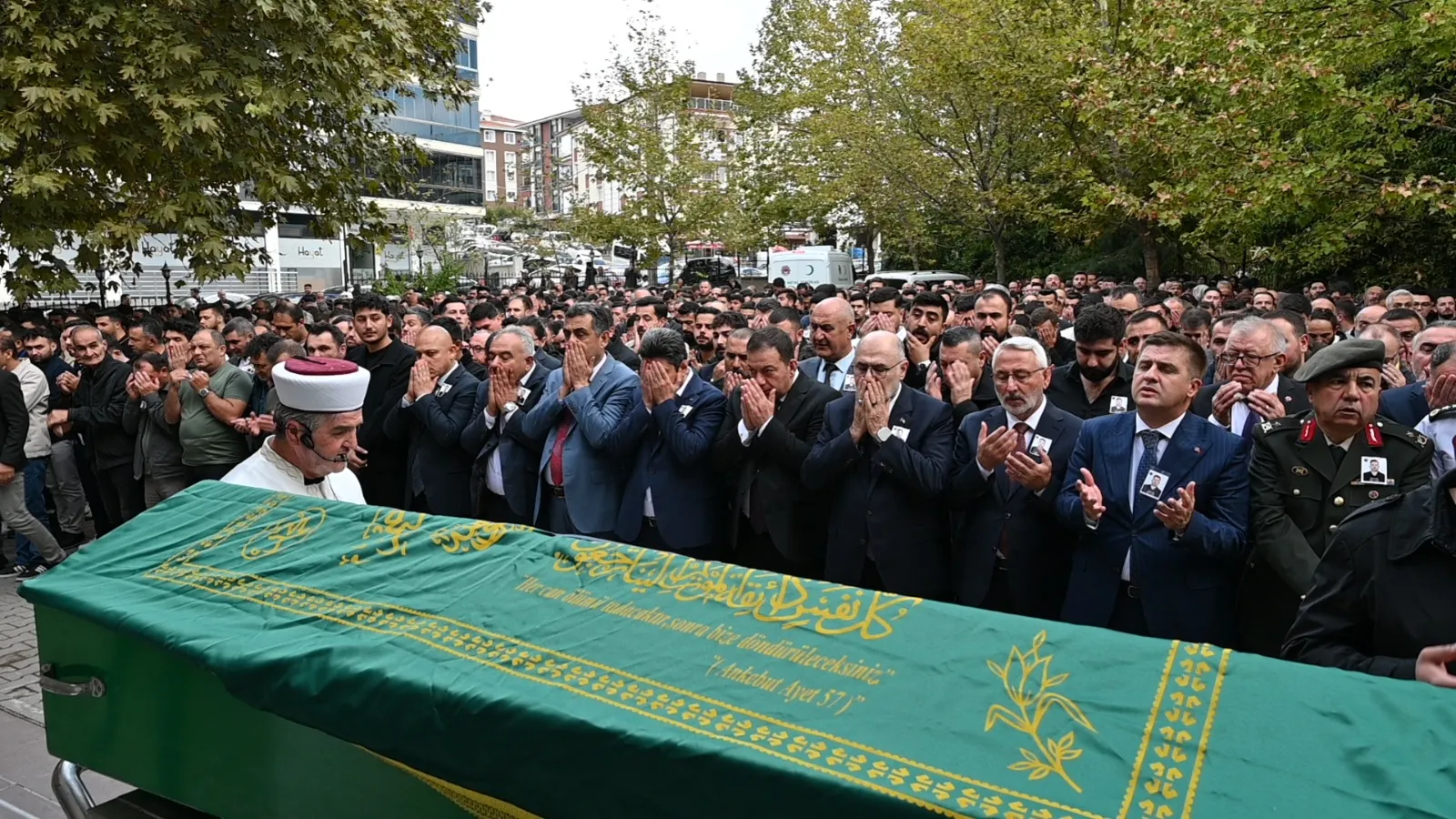 Kırıkkale'yi yasa boğan veda: MKE işçisi Ferhat Öz son yolculuğuna uğurlandı