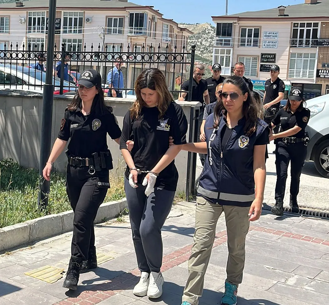 İki çocuk annesi Özge Bedir cinayetinde istinaf noktayı koydu: Eşine beraat, sanıklara ağırlaştırılmış müebbet